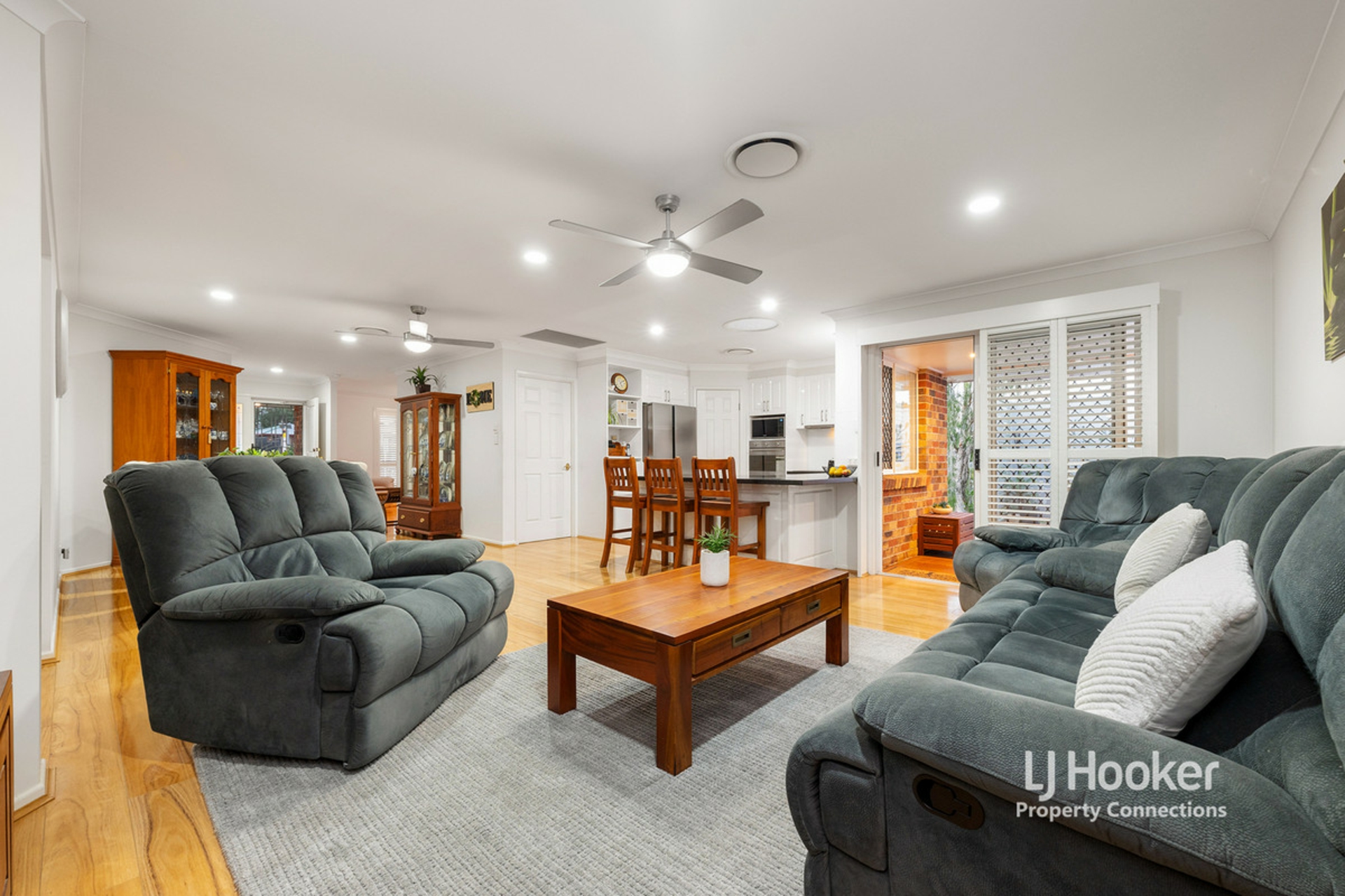 21 Queen Elizabeth Drive Eatons Hill QLD House for Sale LJ Hooker