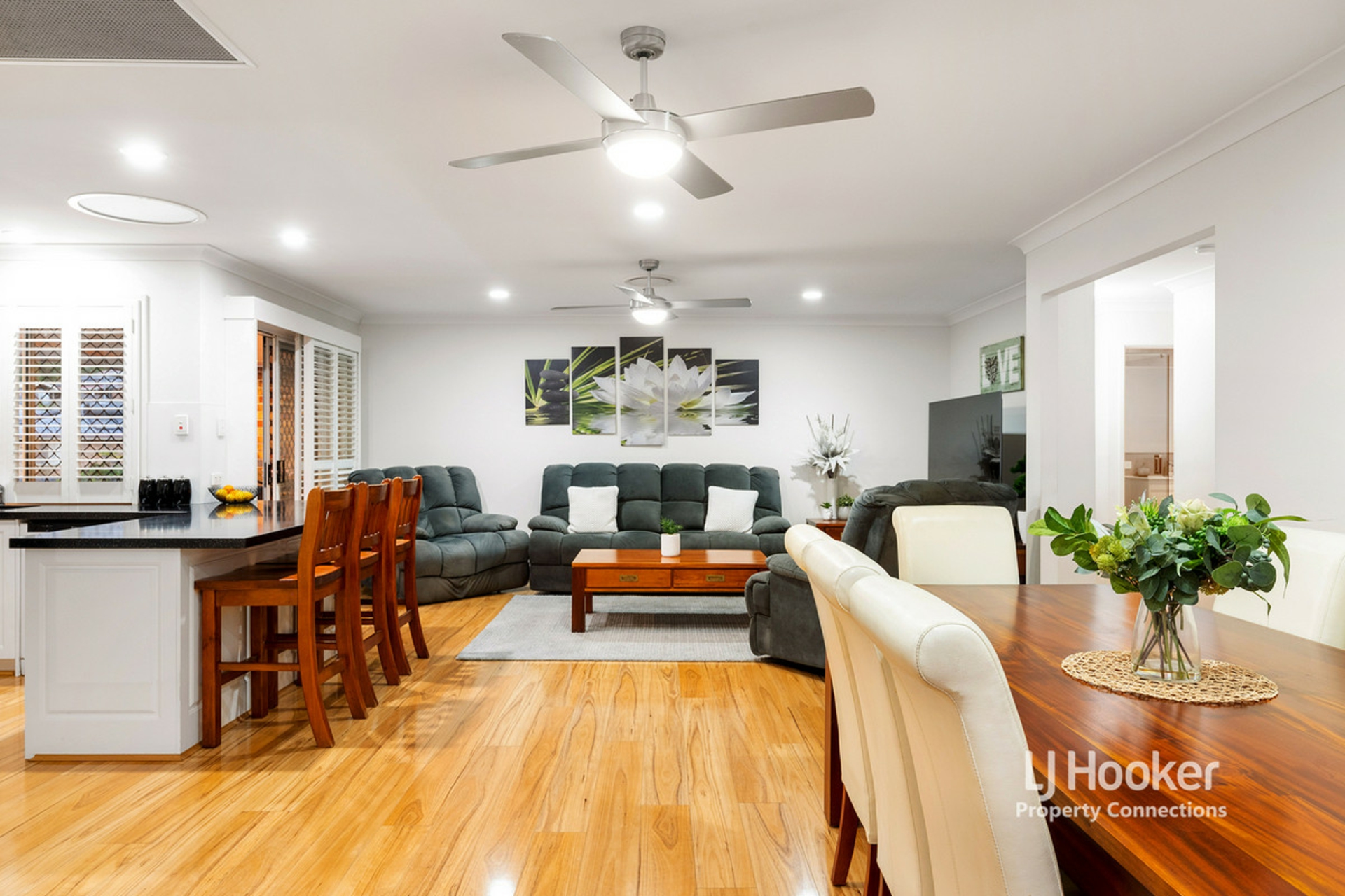 21 Queen Elizabeth Drive Eatons Hill QLD House for Sale LJ Hooker