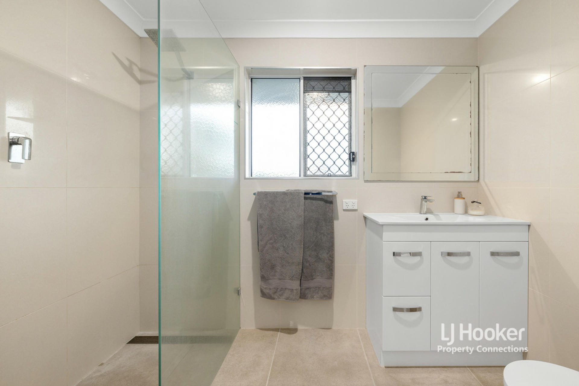 21 Queen Elizabeth Drive, EATONS HILL