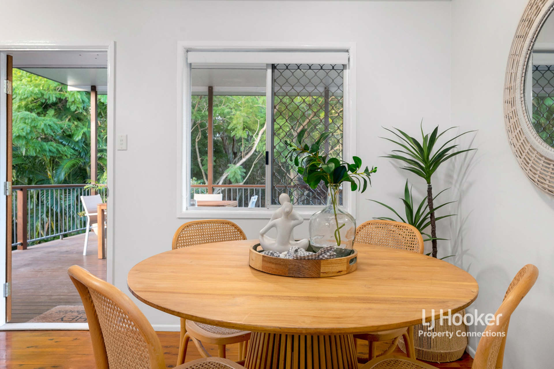 64 Folkstone Avenue, ALBANY CREEK