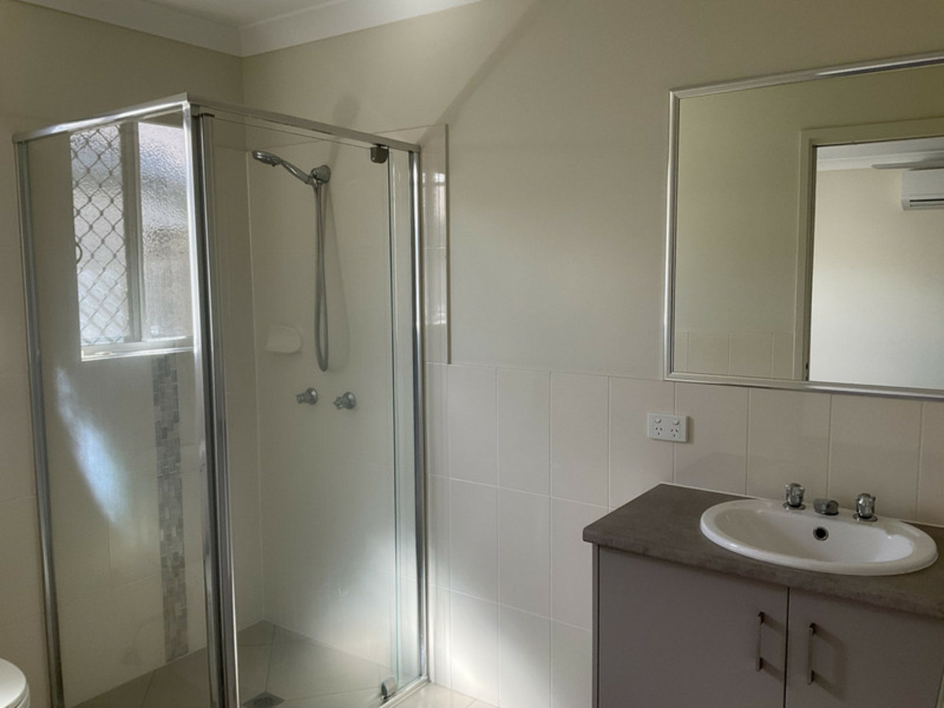 Warner, 4500 — photo 9 of 14