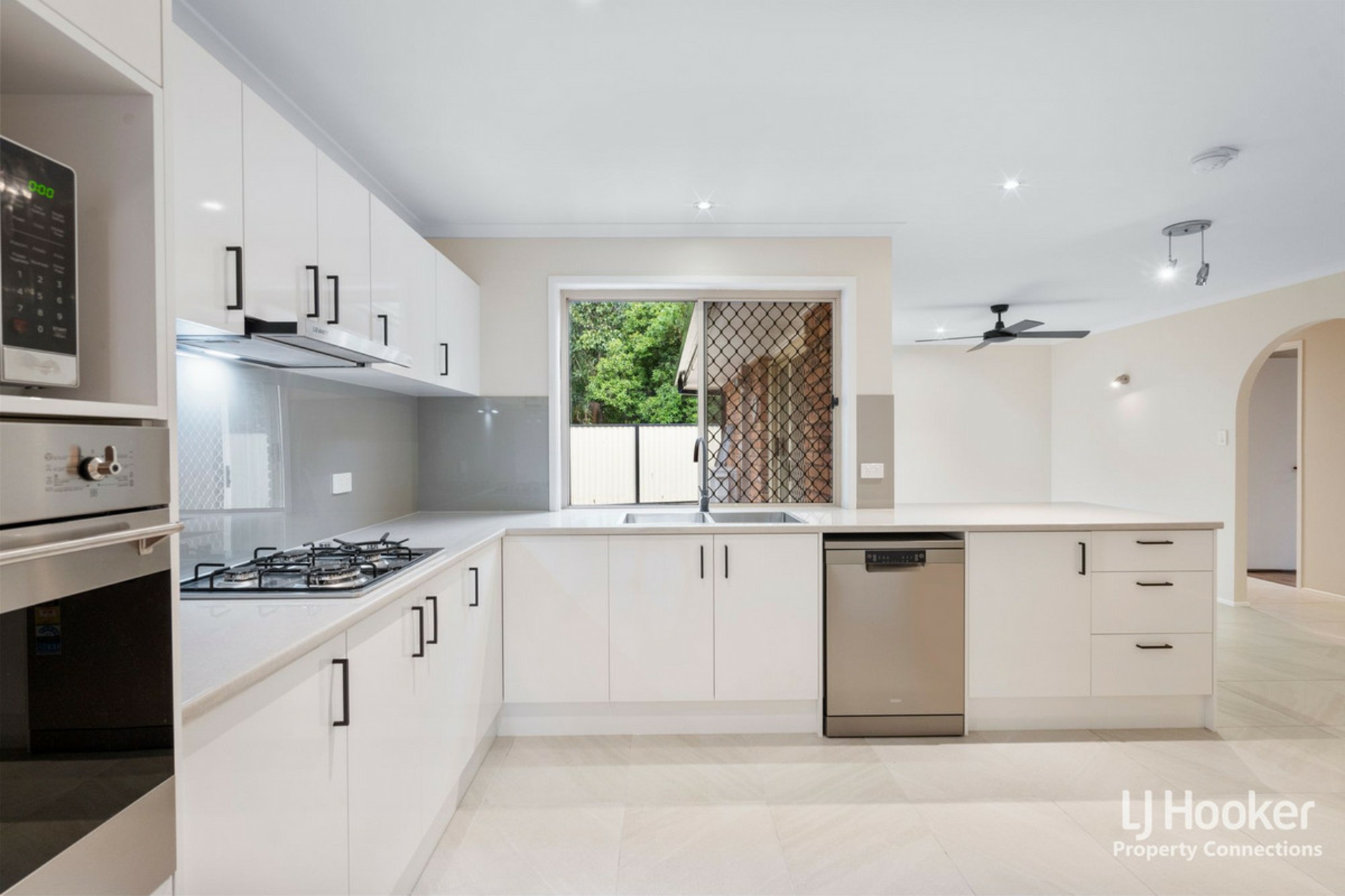 70 Durham Crescent, Bray Park