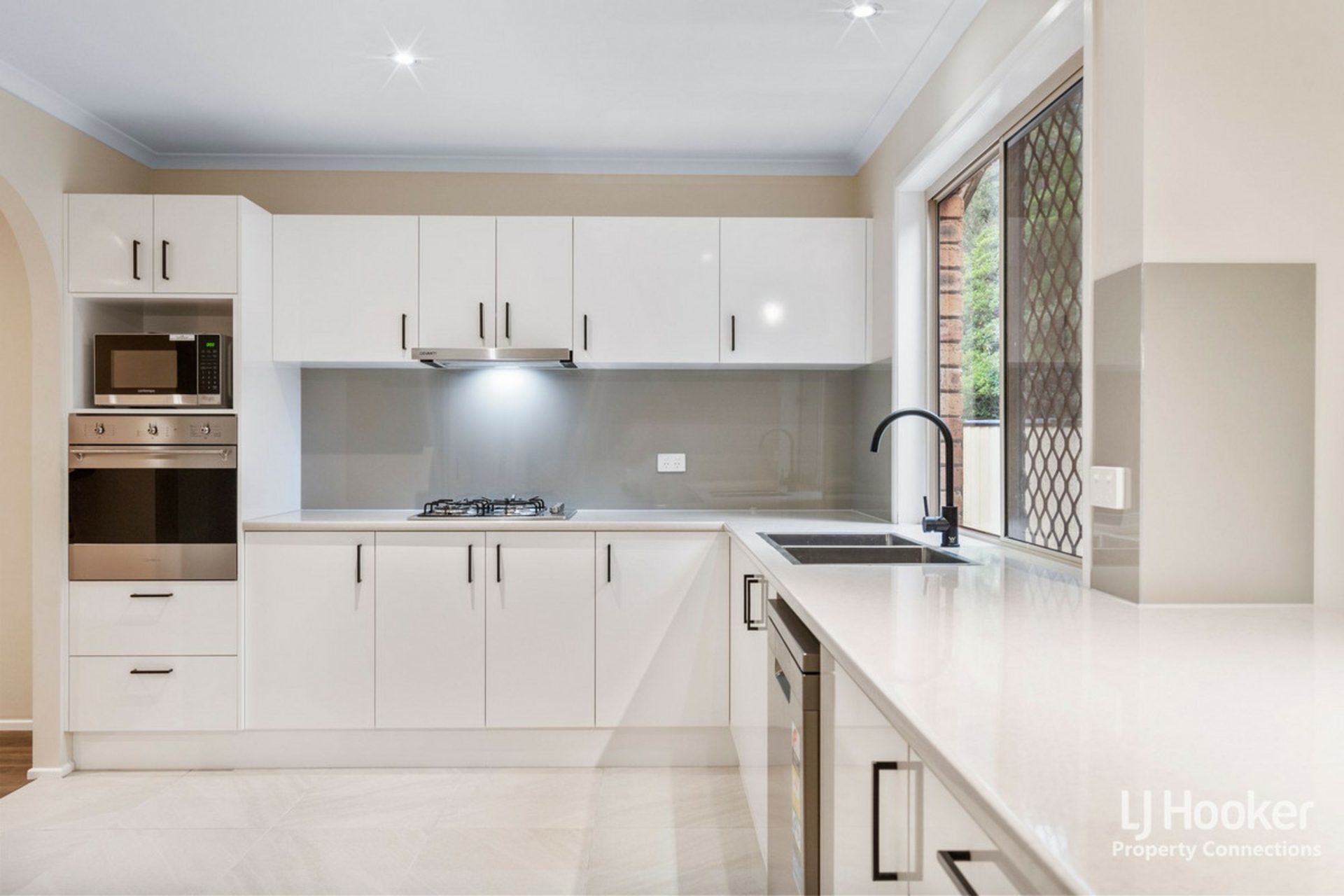 70 Durham Crescent, Bray Park