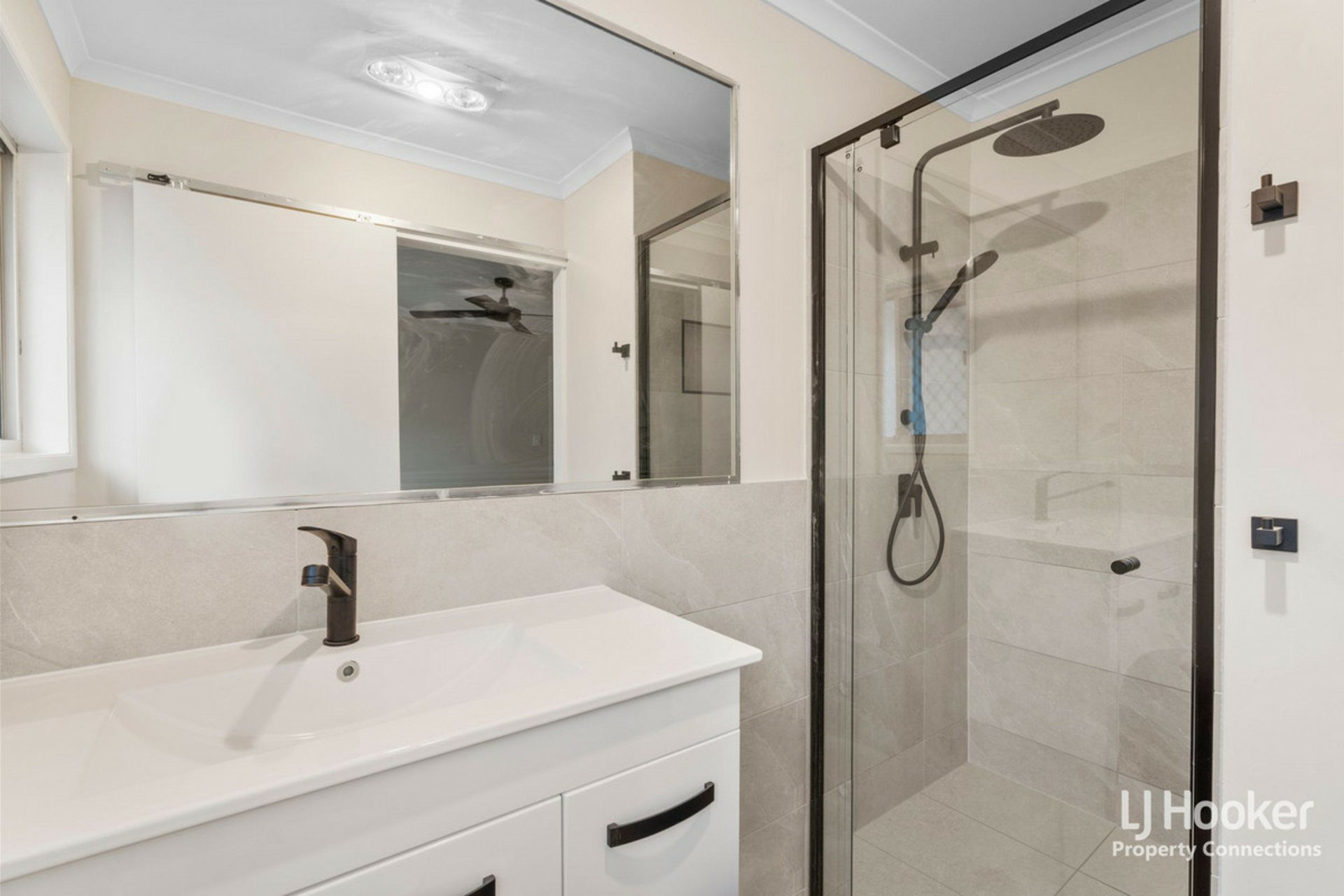 70 Durham Crescent, Bray Park