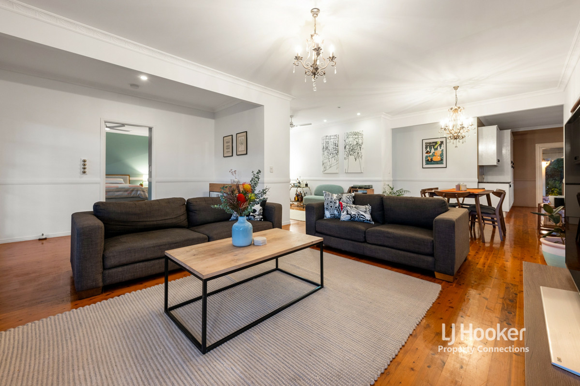 16 Talisman Court, EATONS HILL
