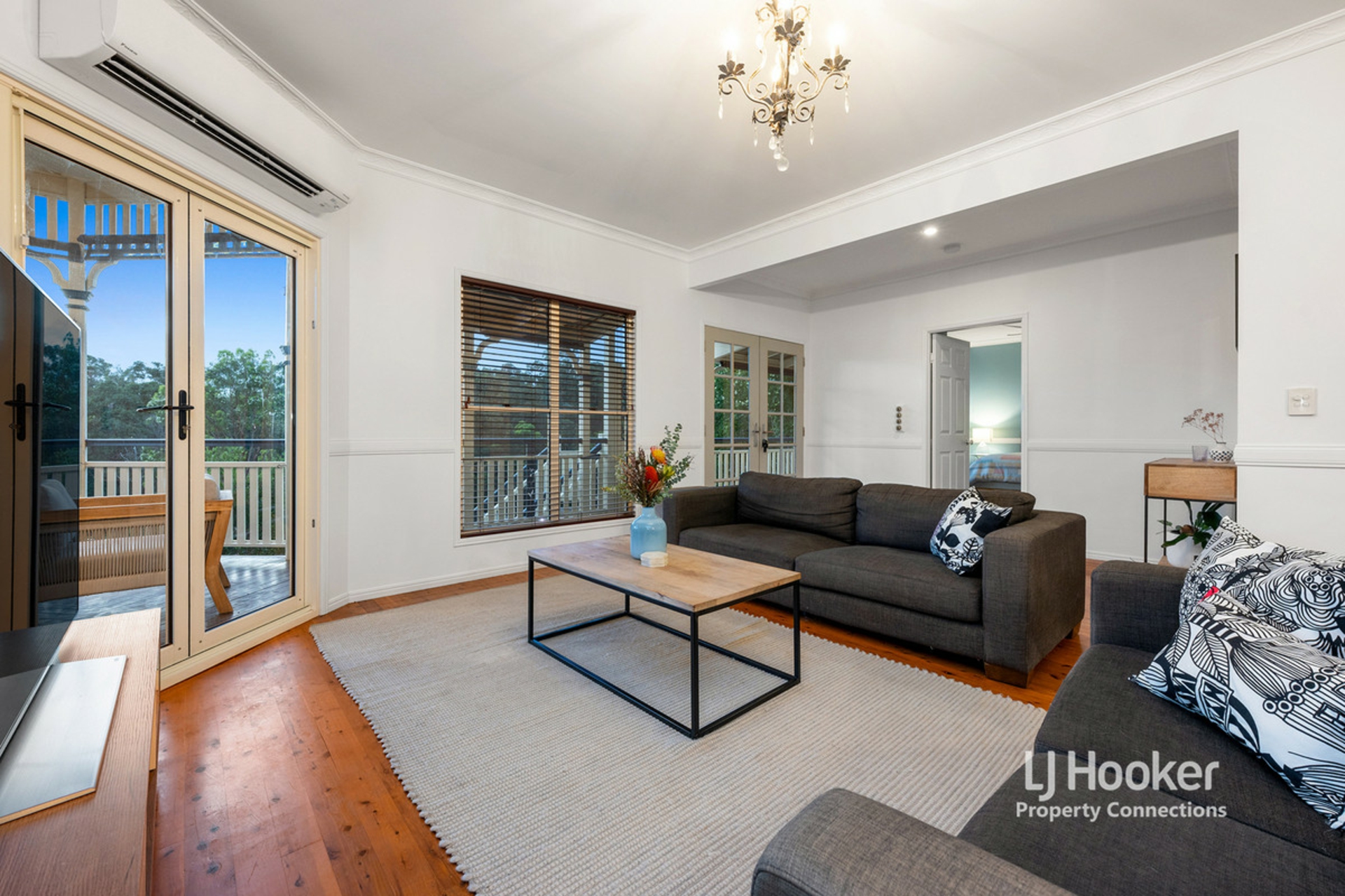 16 Talisman Court, EATONS HILL