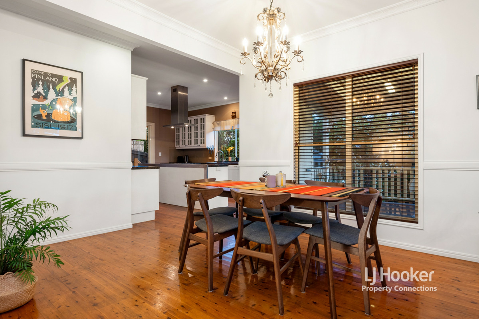 16 Talisman Court, EATONS HILL
