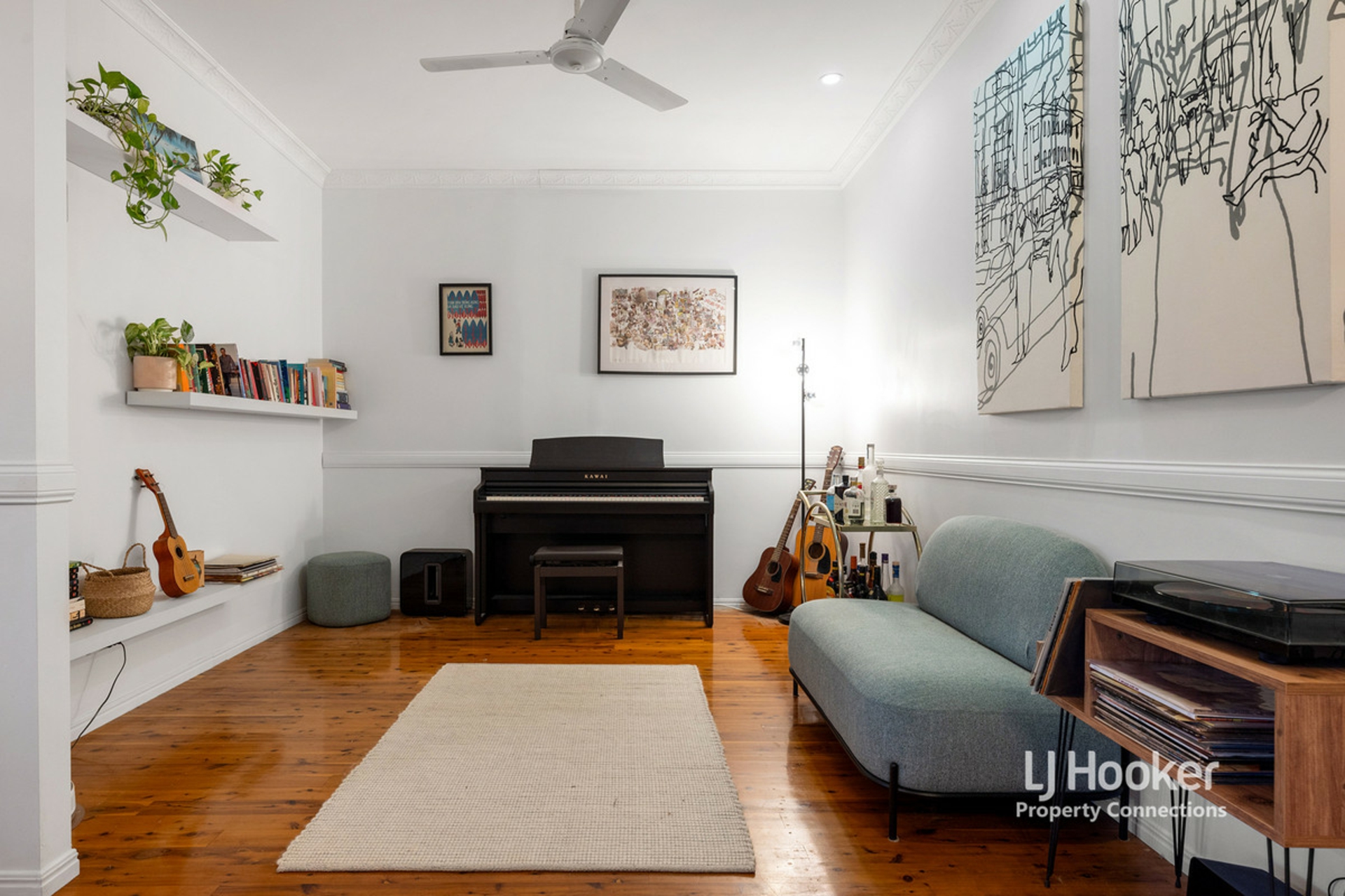 16 Talisman Court, EATONS HILL