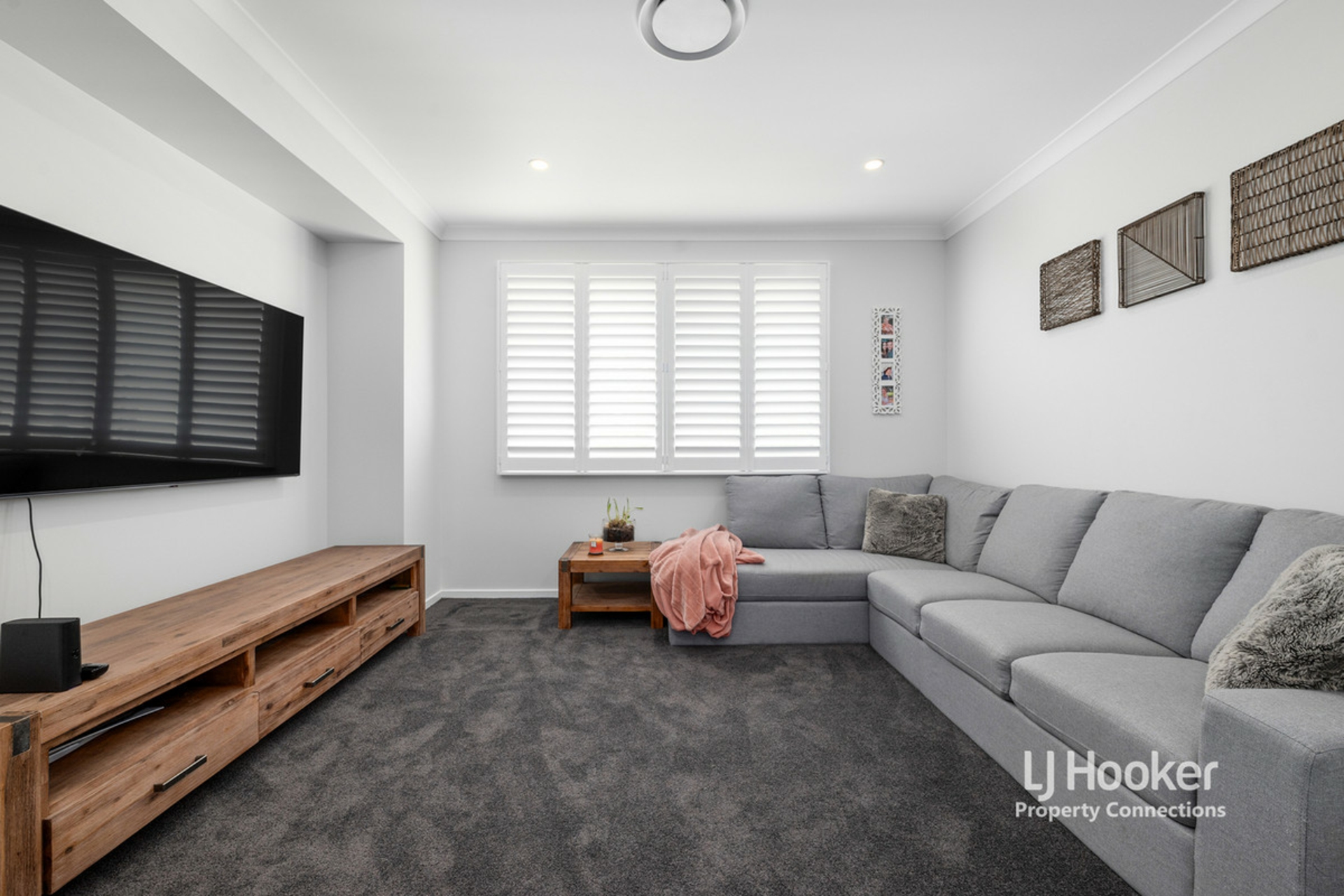 26 Desertrose Crescent, BRIDGEMAN DOWNS
