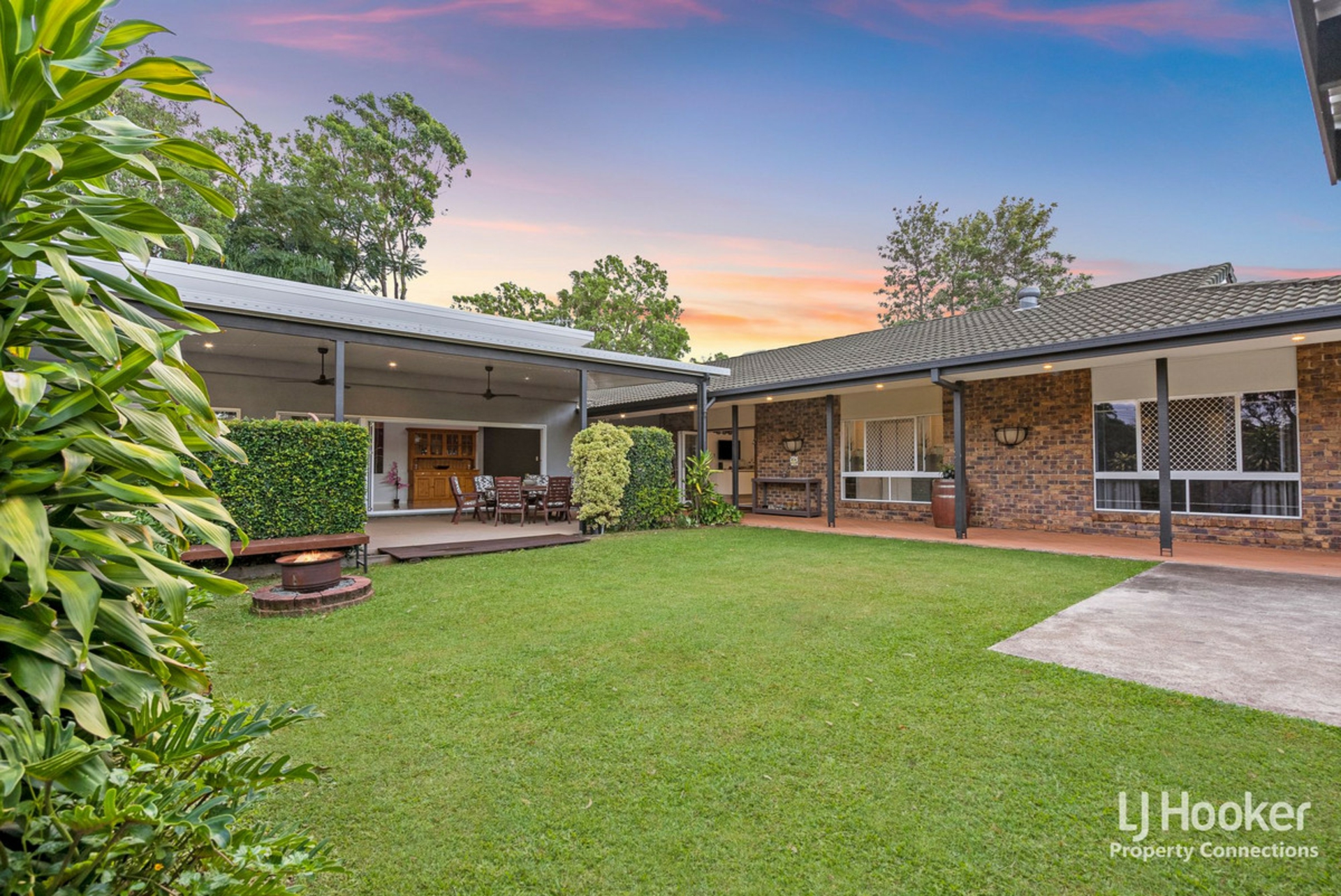 14 Raven Court, WARNER