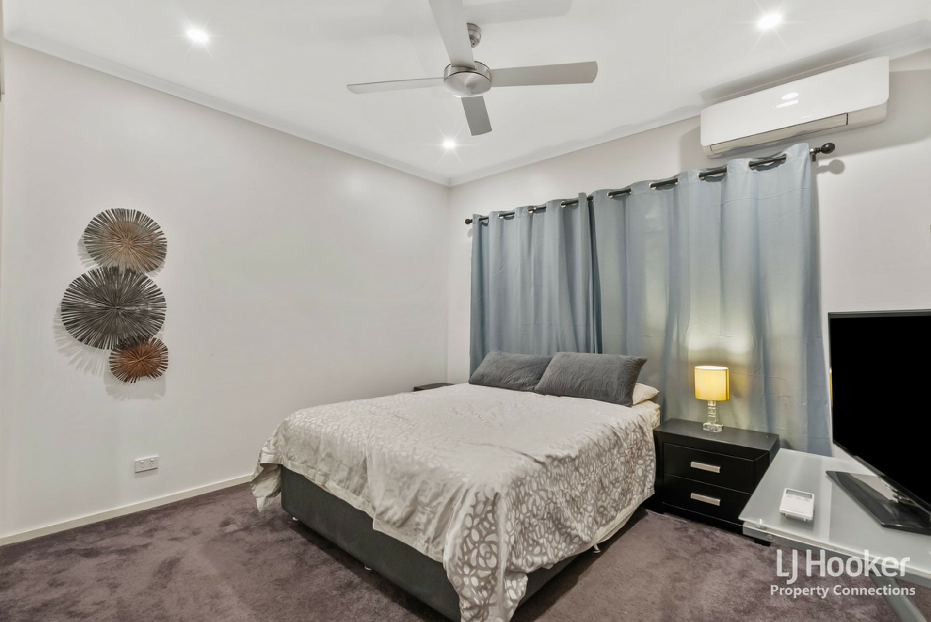 14 Raven Court, WARNER