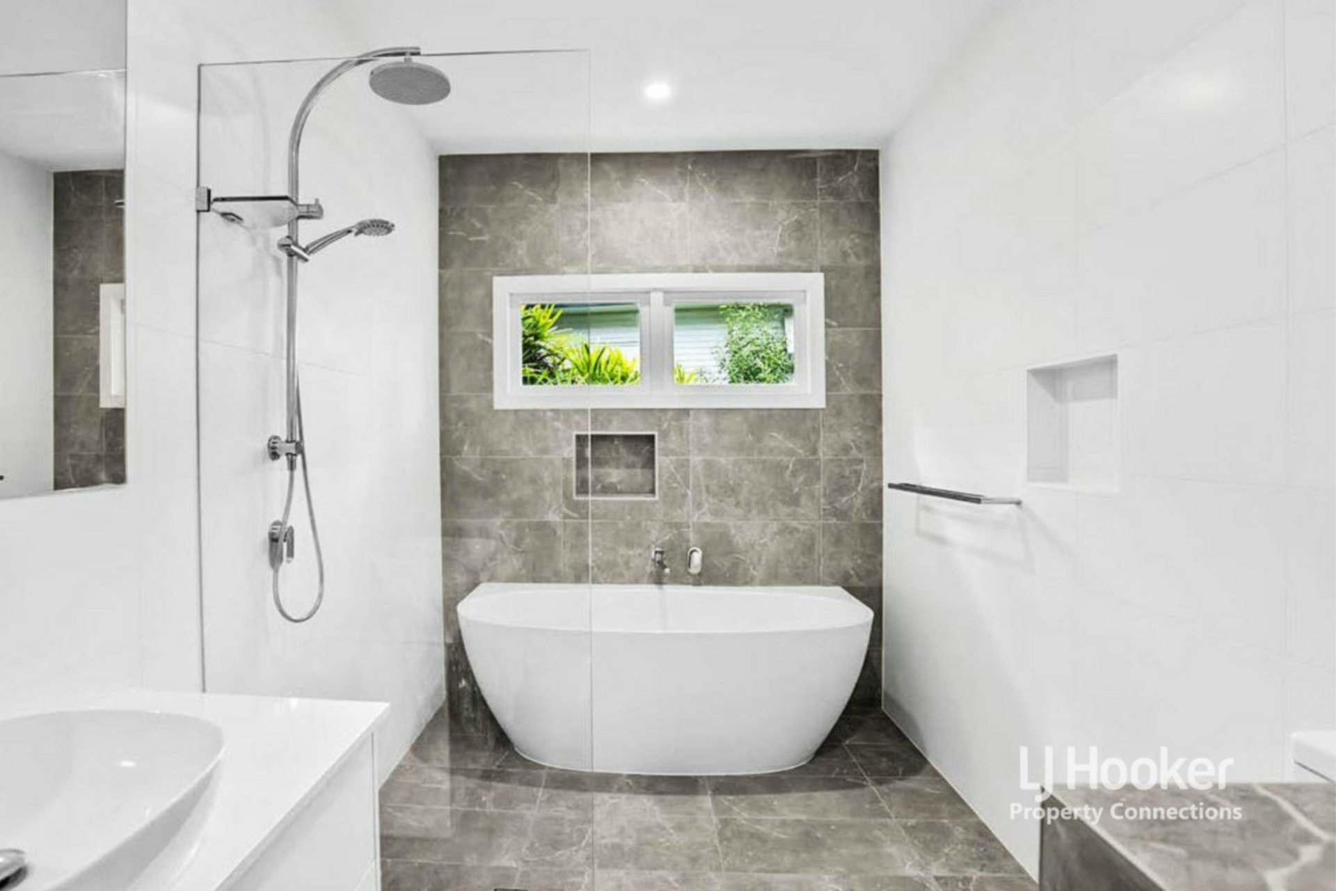 141 Royal Parade, ASHGROVE
