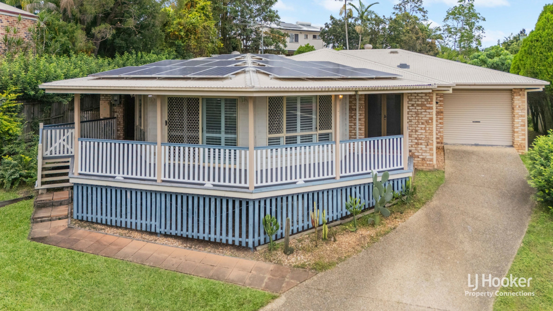 9 Phoenix Court, EATONS HILL