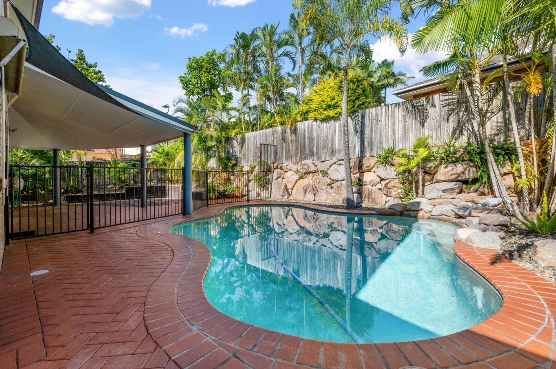 103 Streisand Drive, MCDOWALL