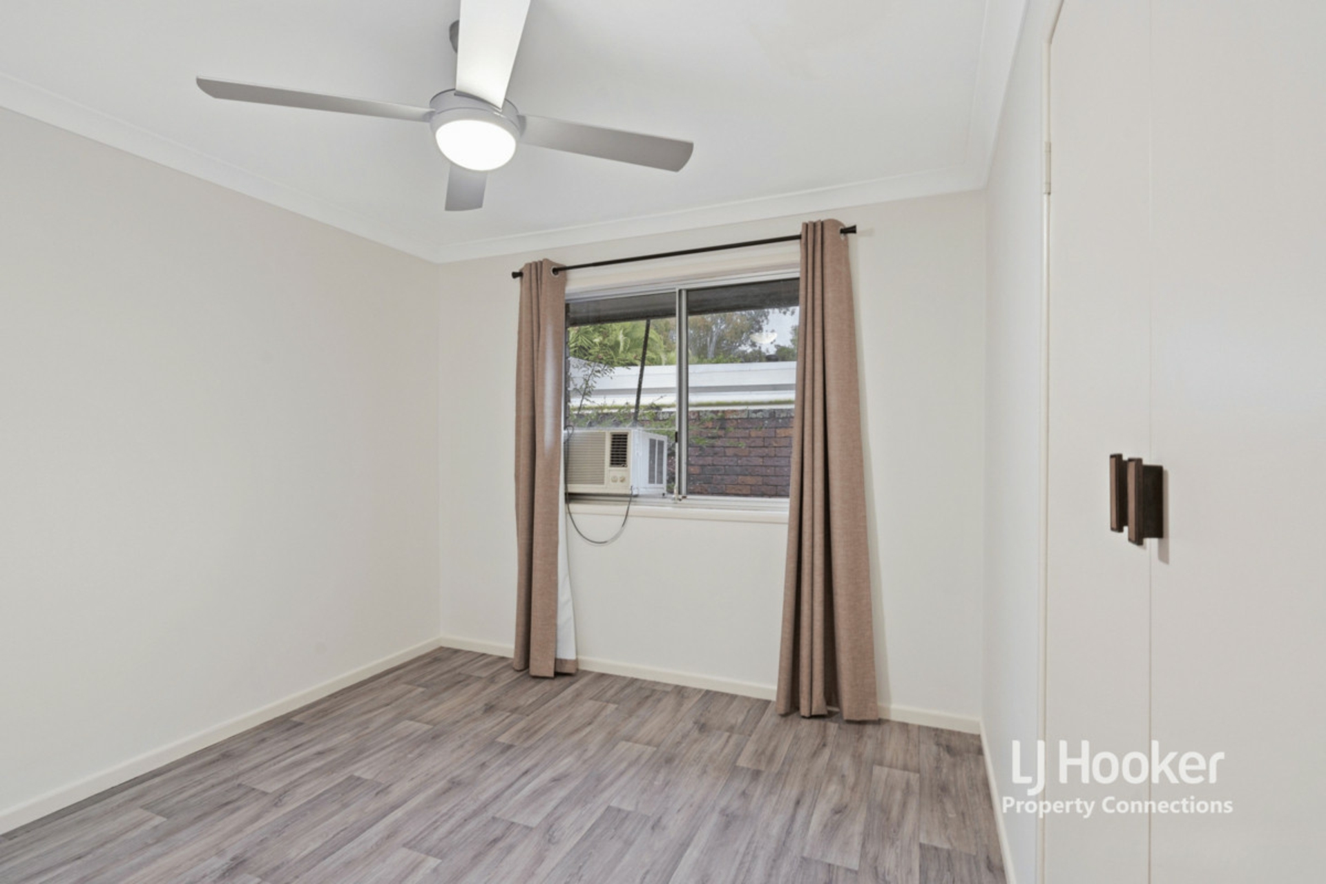 8 Pamir, NUDGEE
