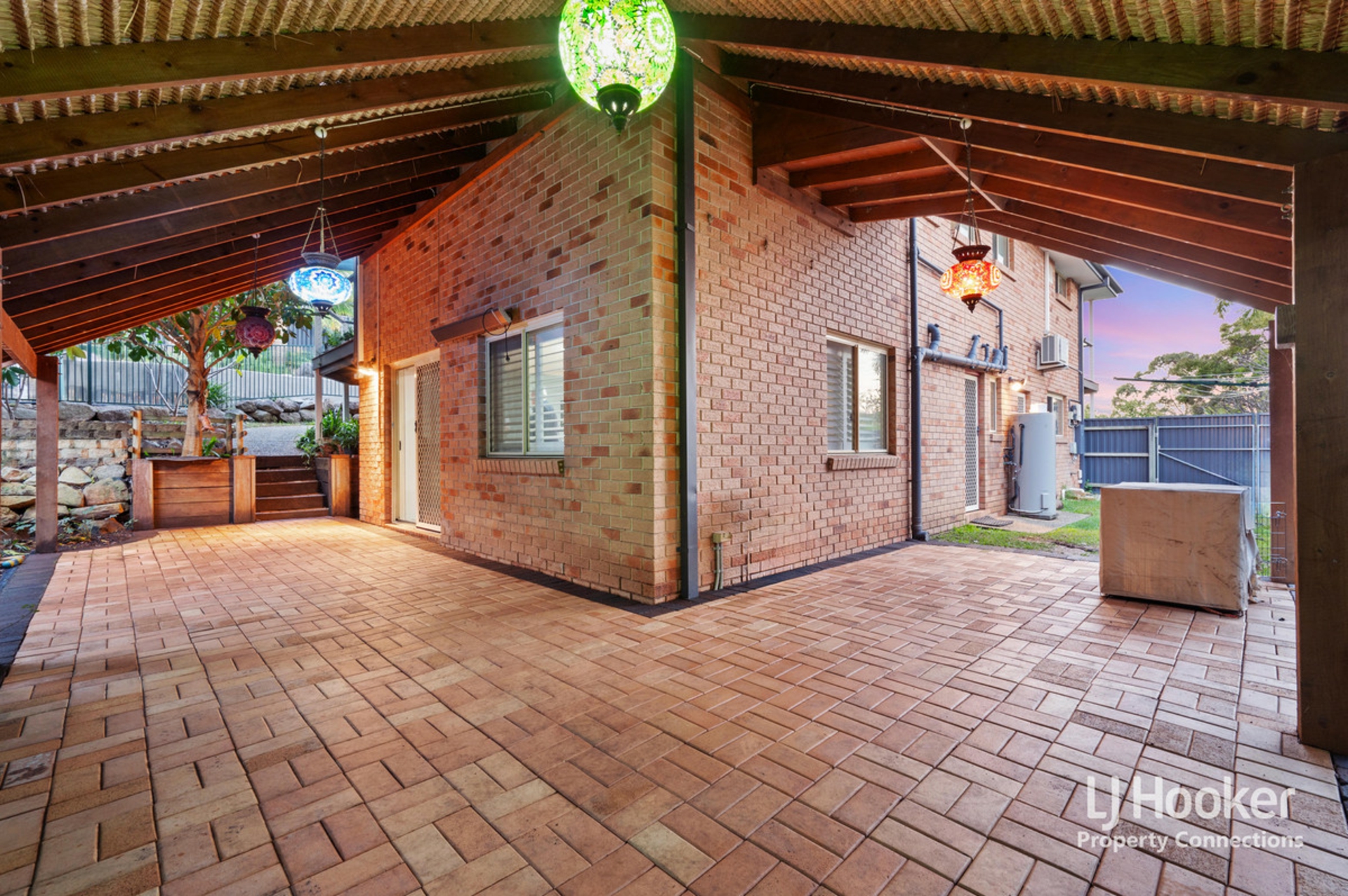 13 Bettina Court, EATONS HILL