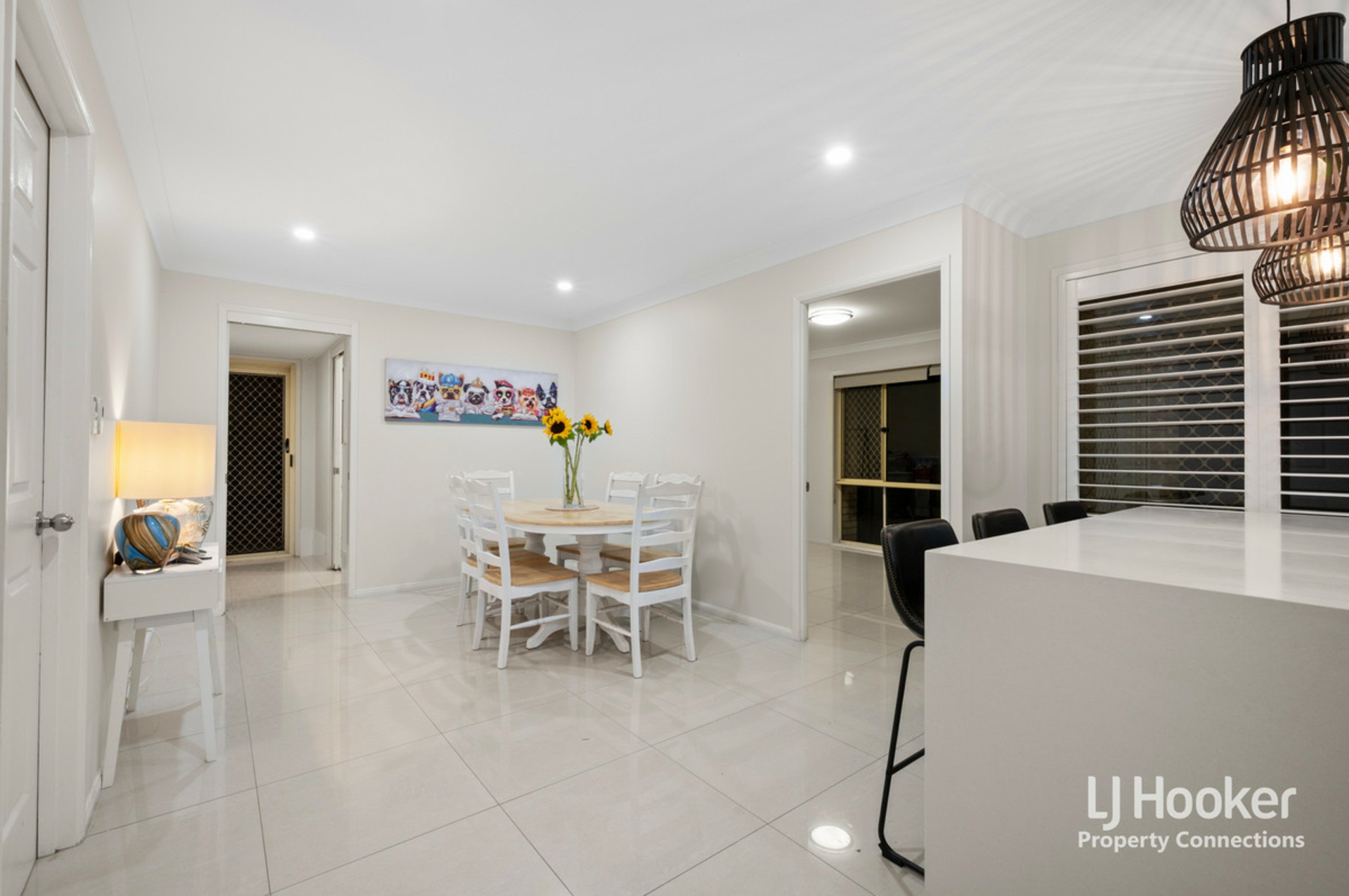 4 Monclair Court, ALBANY CREEK
