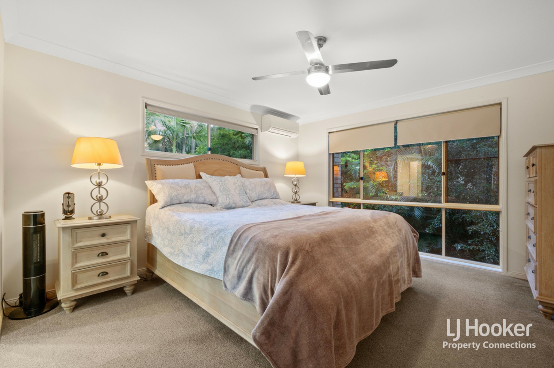 4 Monclair Court, ALBANY CREEK