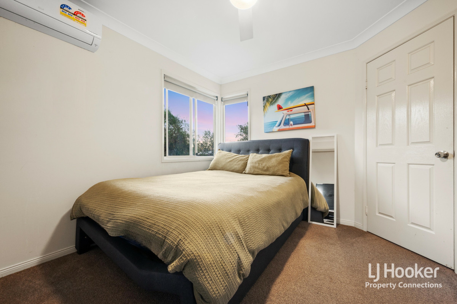 4 Monclair Court, ALBANY CREEK
