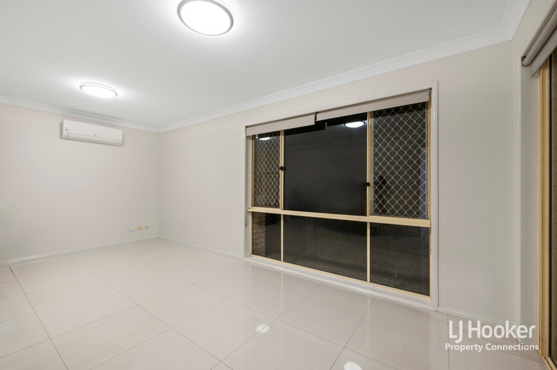 4 Monclair Court, ALBANY CREEK