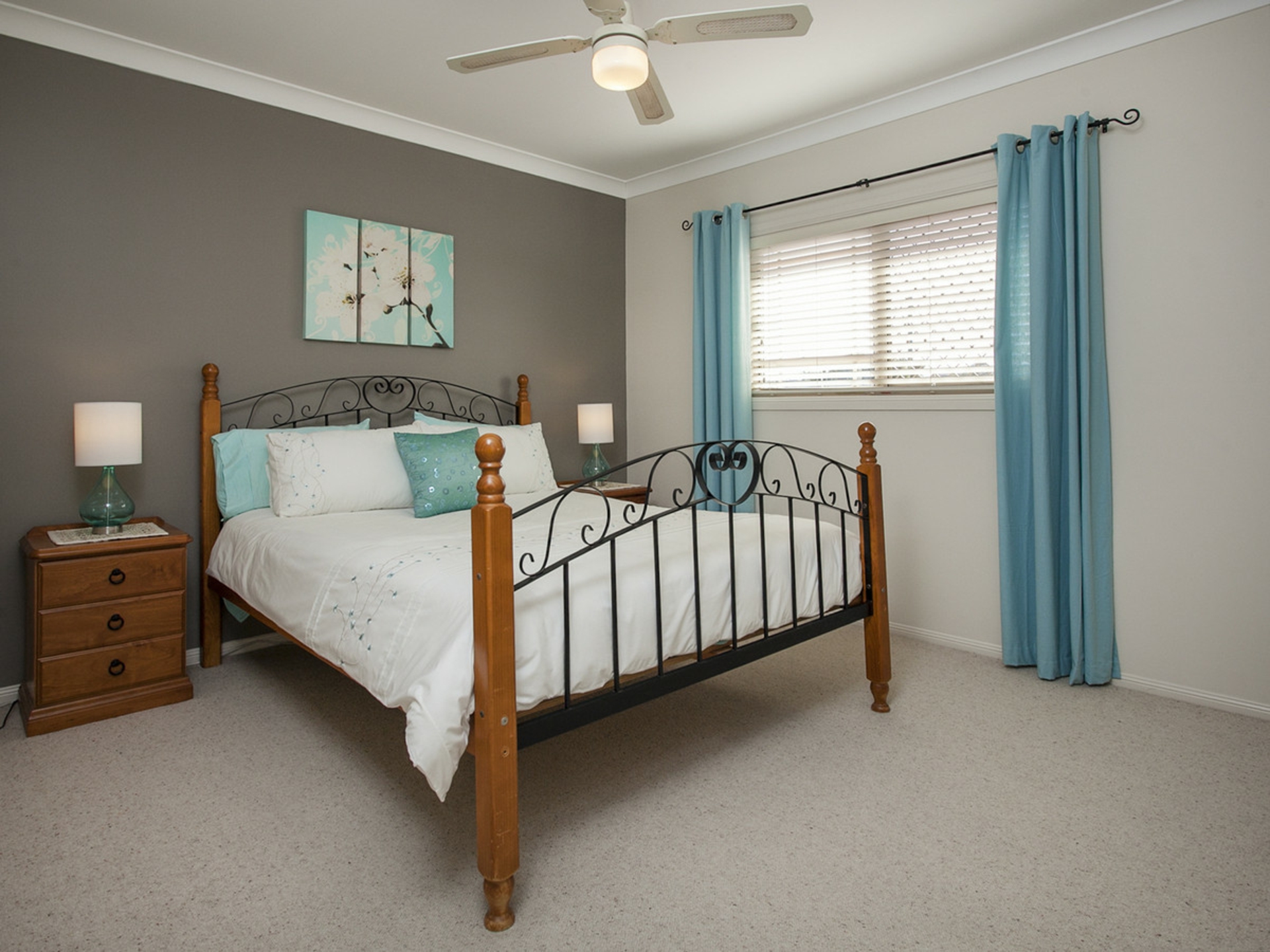 51 Circa Crescent, ALBANY CREEK