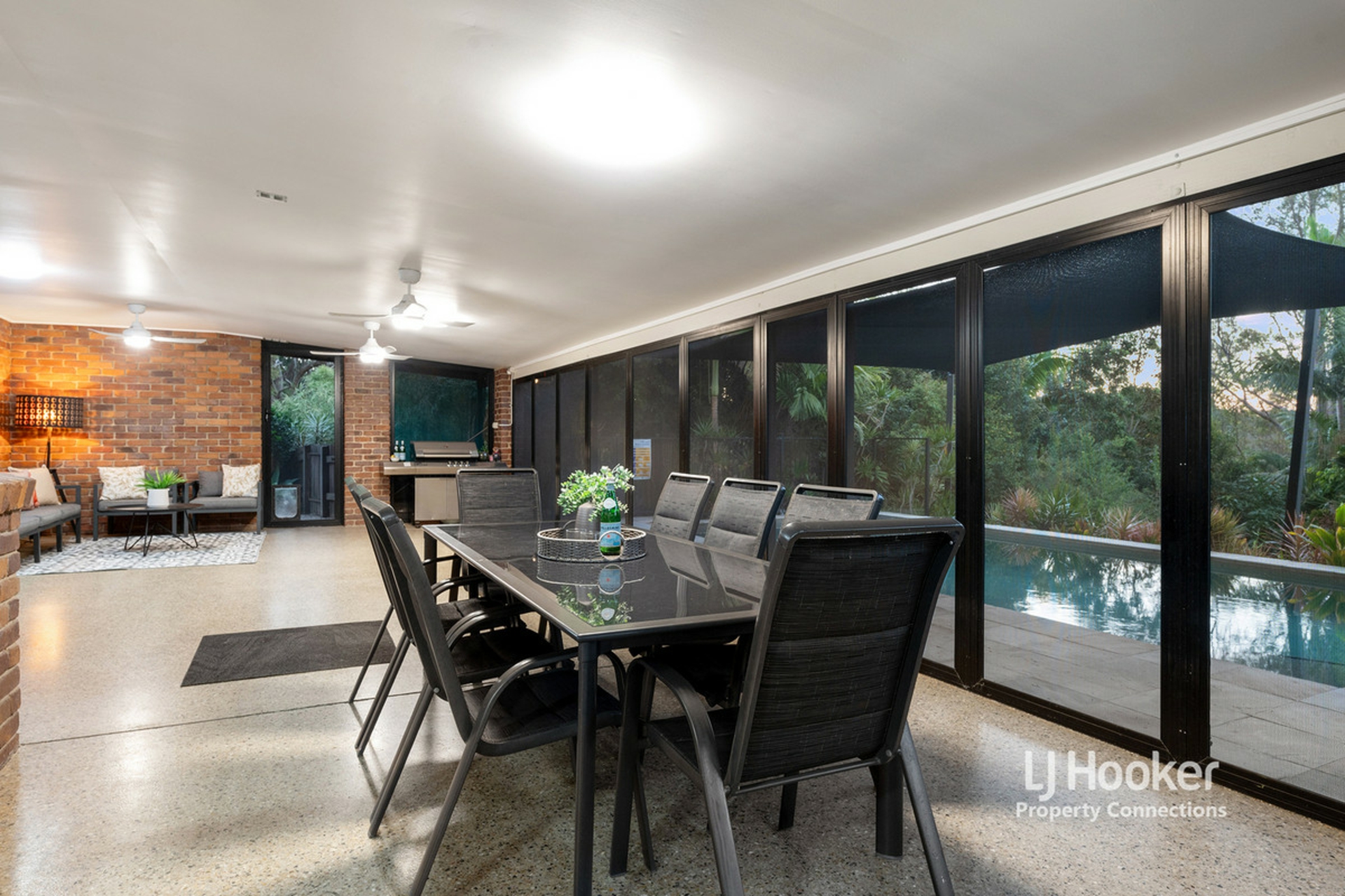 8 Sarah Court, Eatons Hill