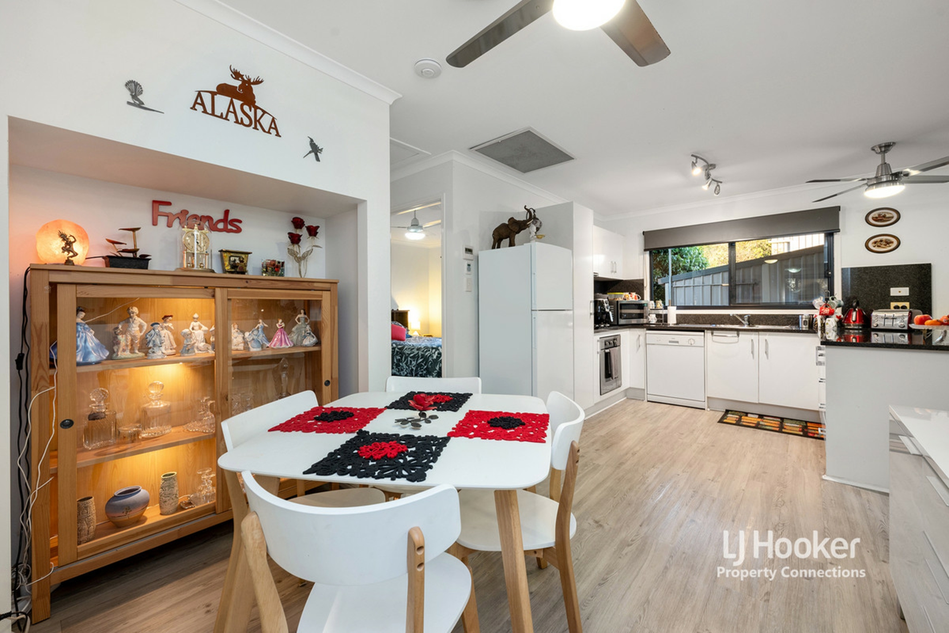 8 Sarah Court, Eatons Hill