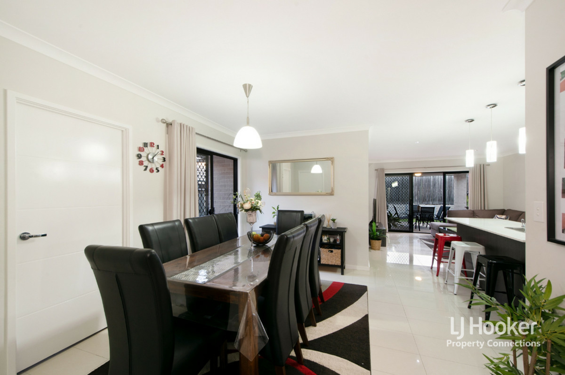 7 Cooloola Circuit, Warner