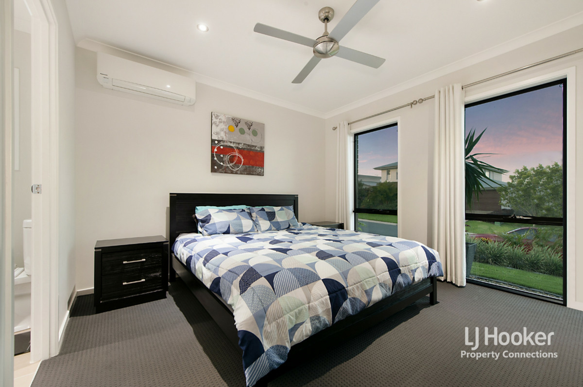 7 Cooloola Circuit, Warner