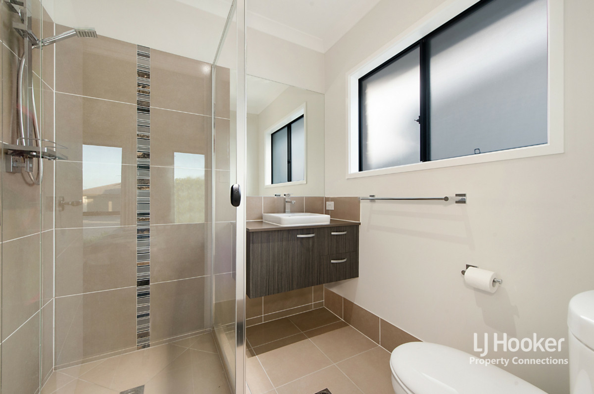 7 Cooloola Circuit, Warner