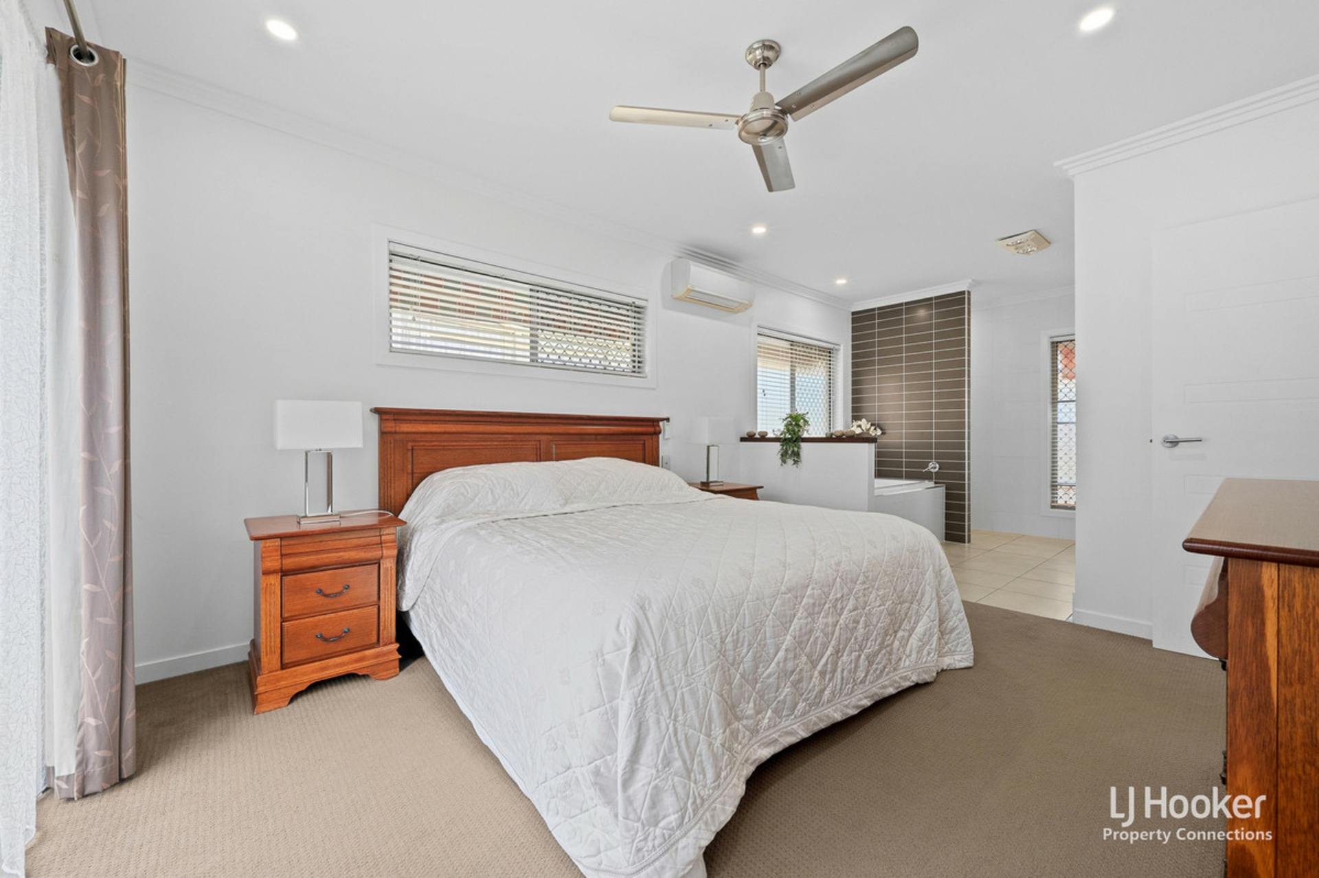 43 Mondial Drive — photo 10 of 22
