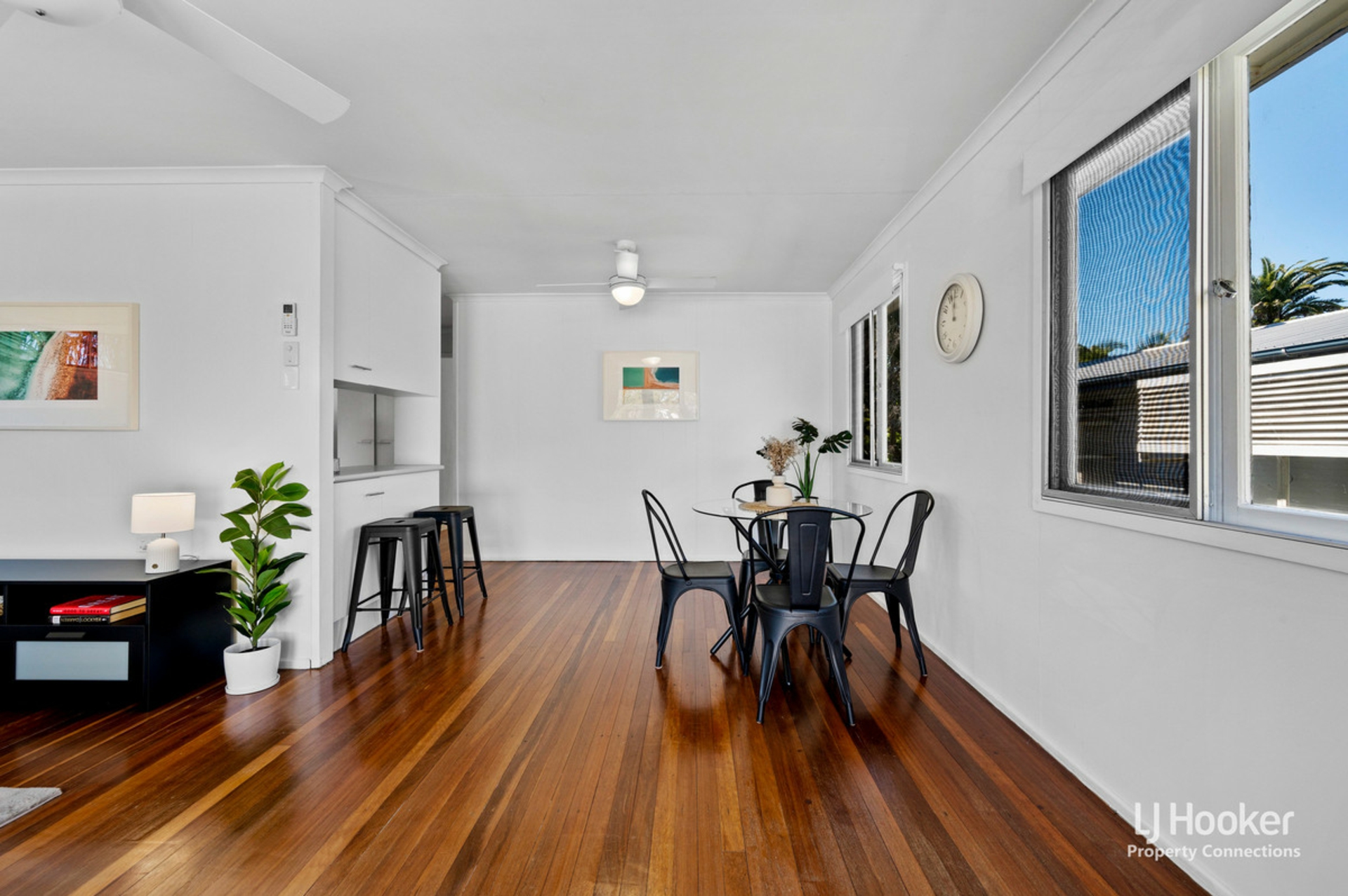 32 Ewan Street — photo 6 of 30