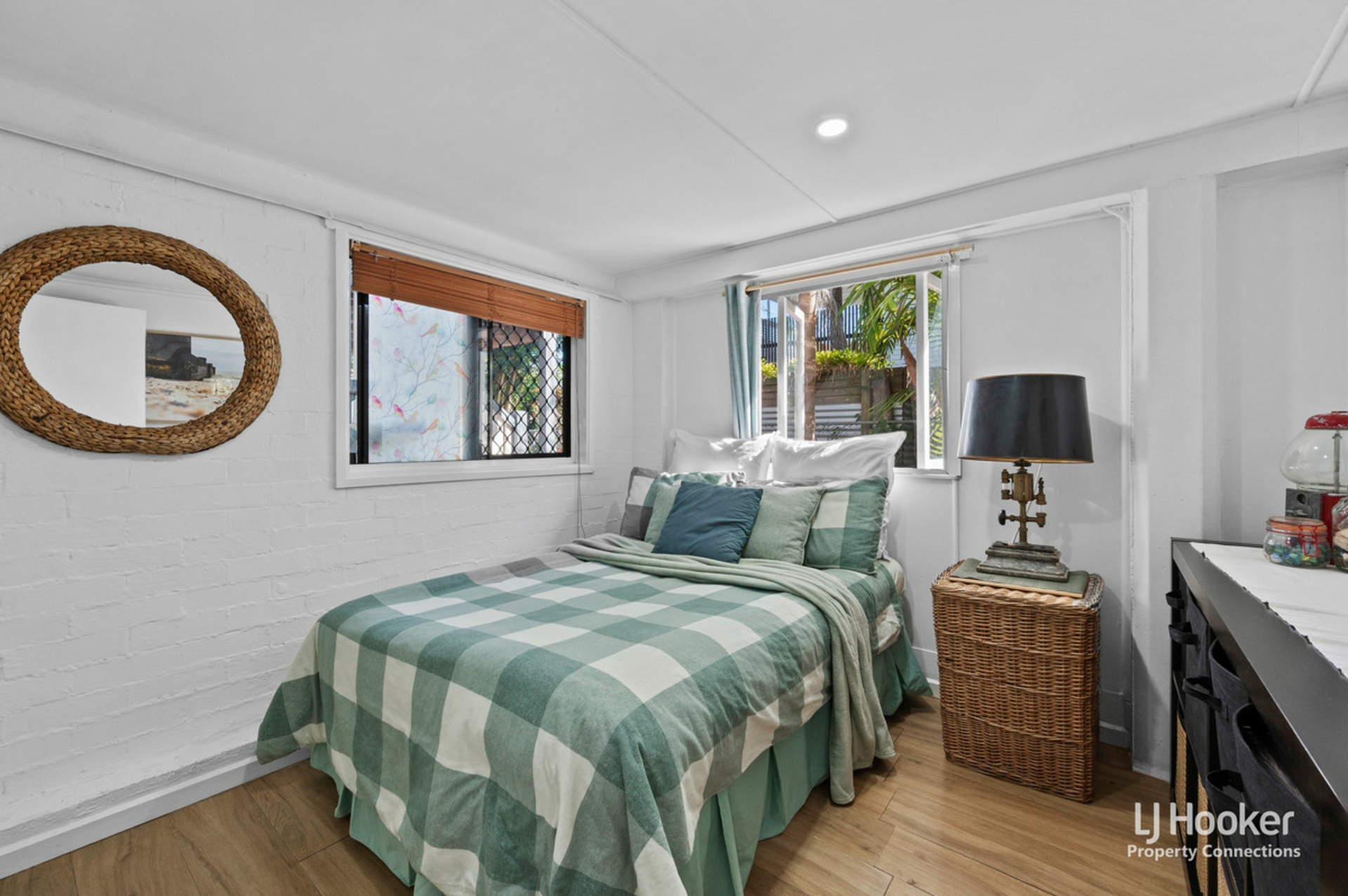 32 Ewan Street — photo 18 of 30
