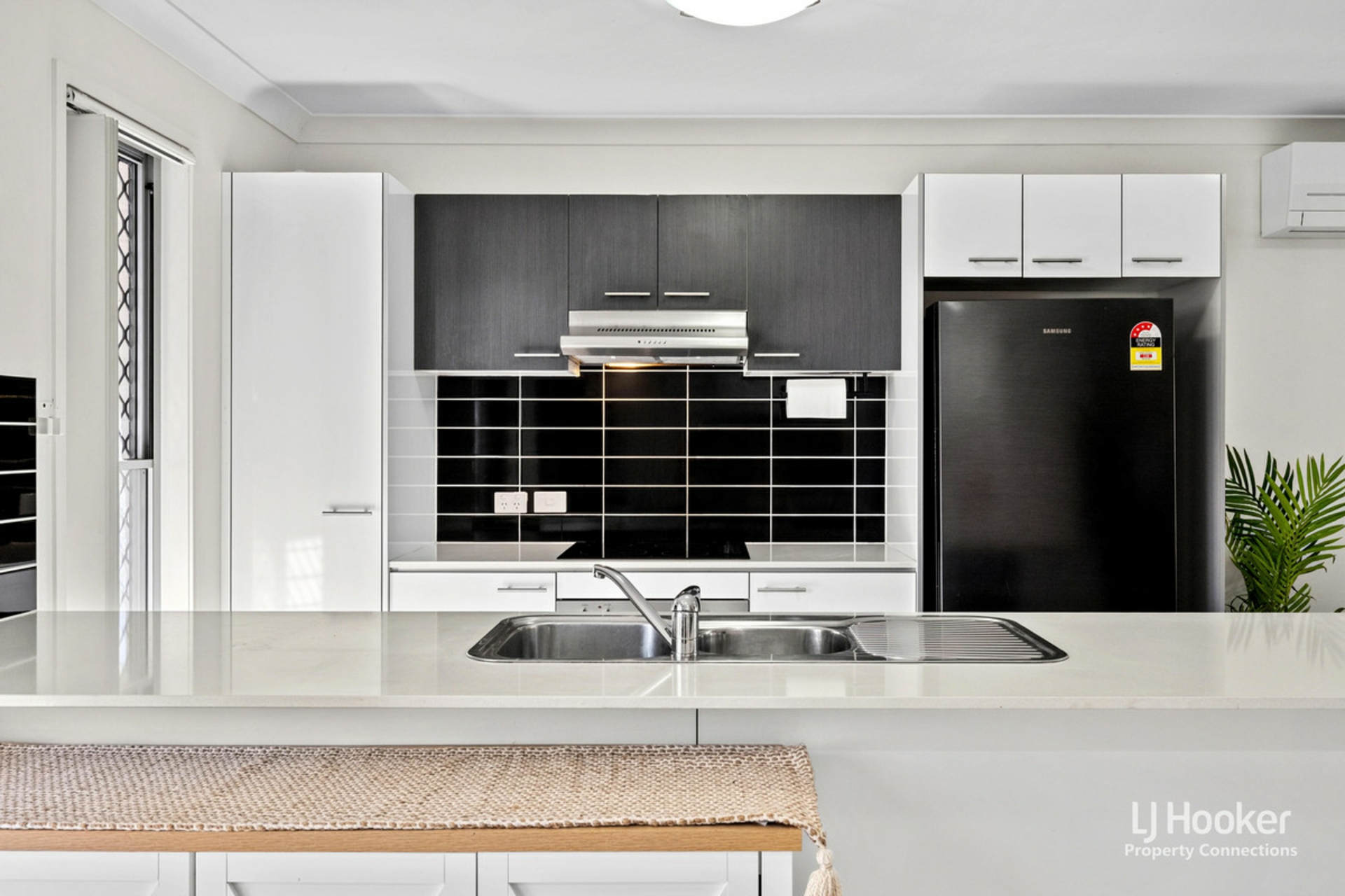 26/1 Gumview Street — photo 7 of 18