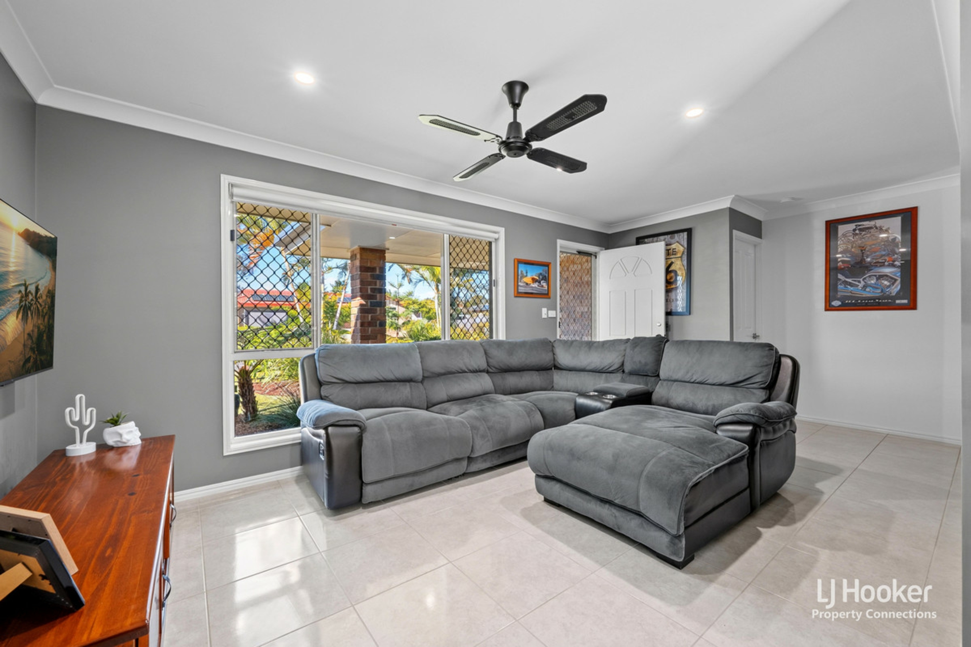 83 Hickory Drive — photo 6 of 30