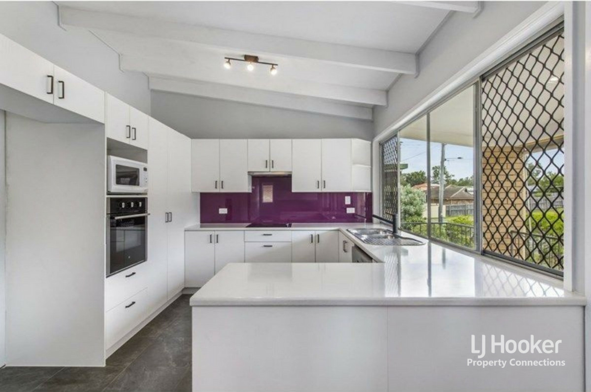 45 Windemere Road — photo 2 of 14
