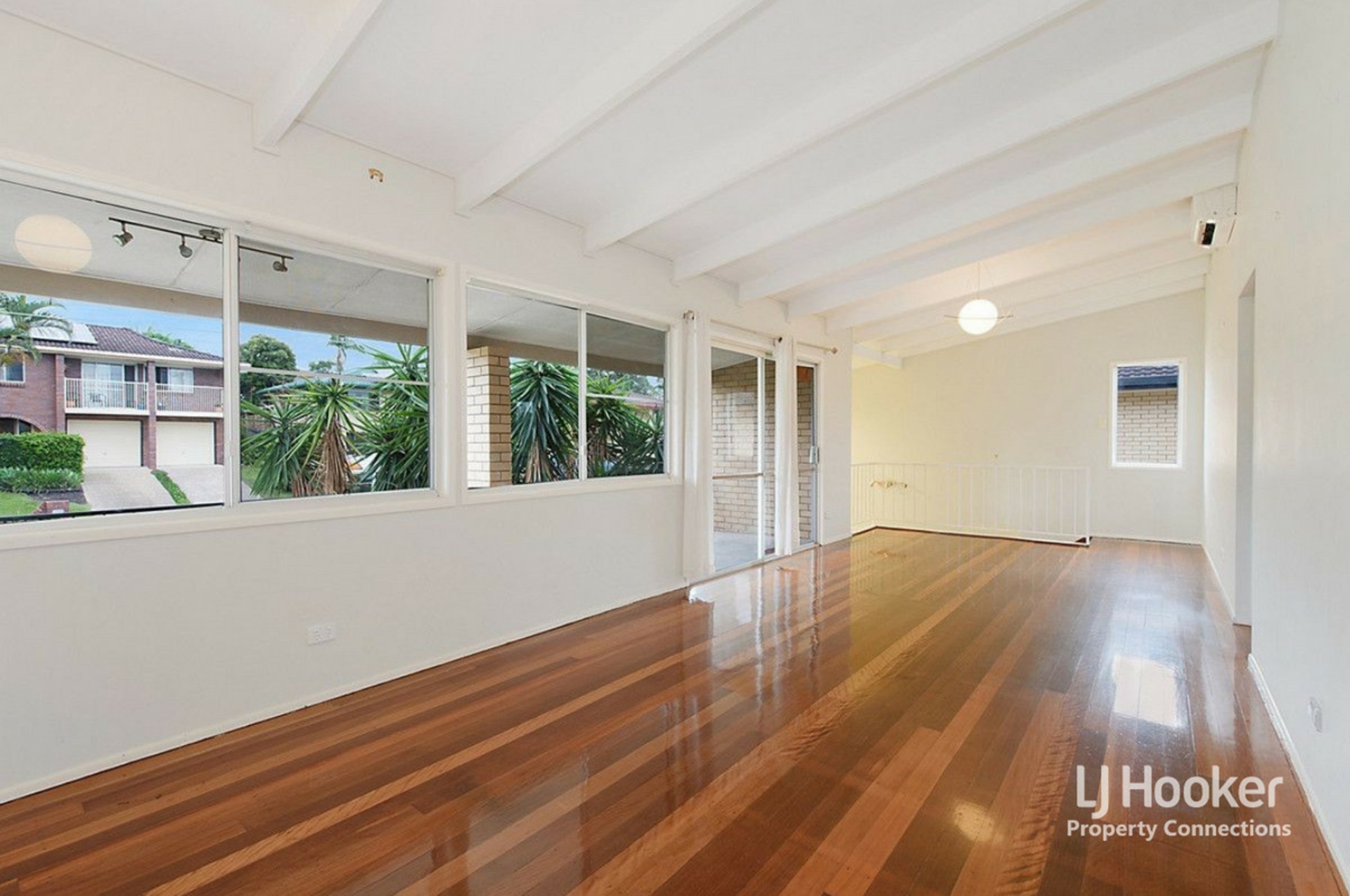 45 Windemere Road — photo 4 of 14