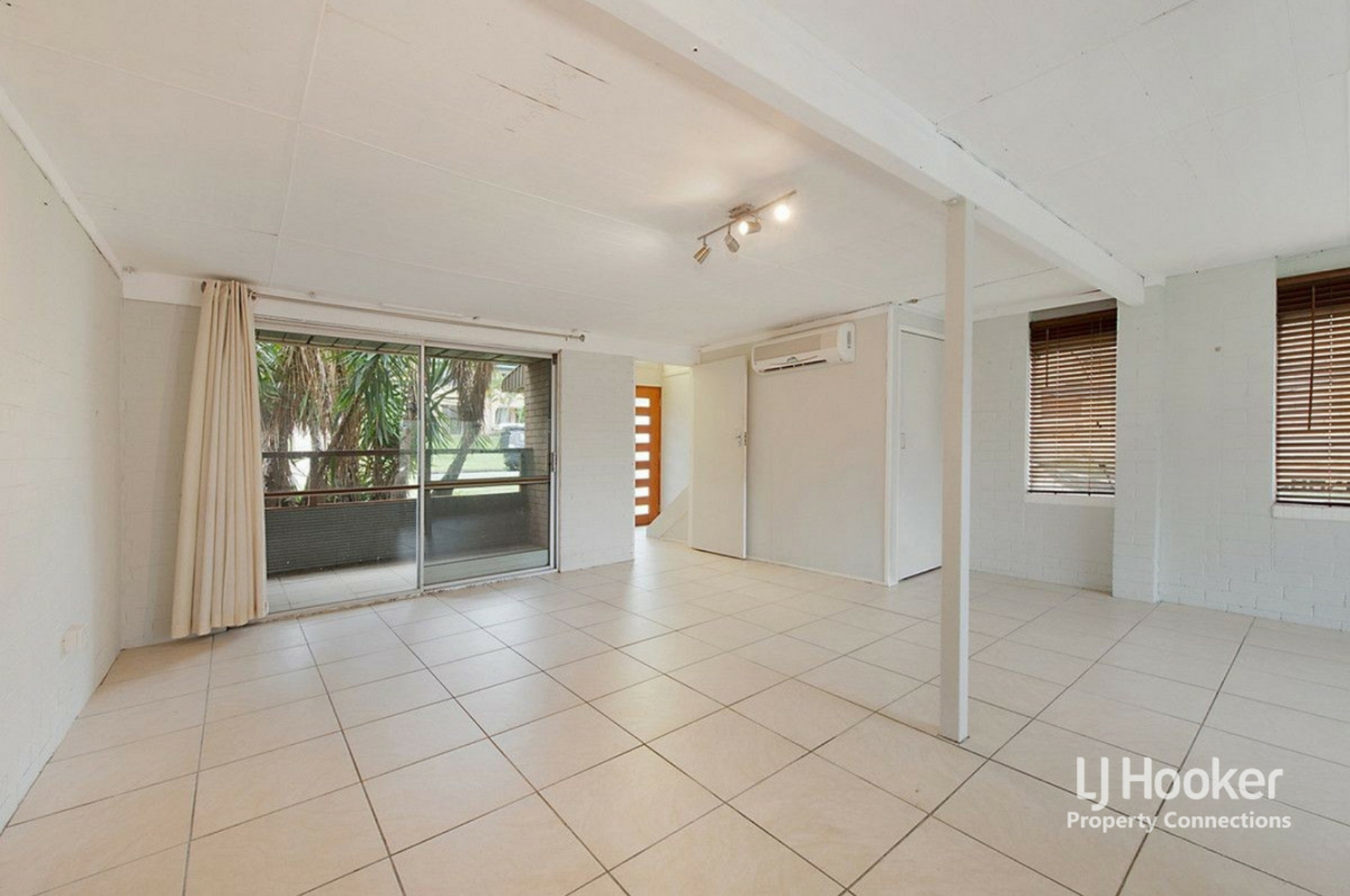 45 Windemere Road — photo 12 of 14