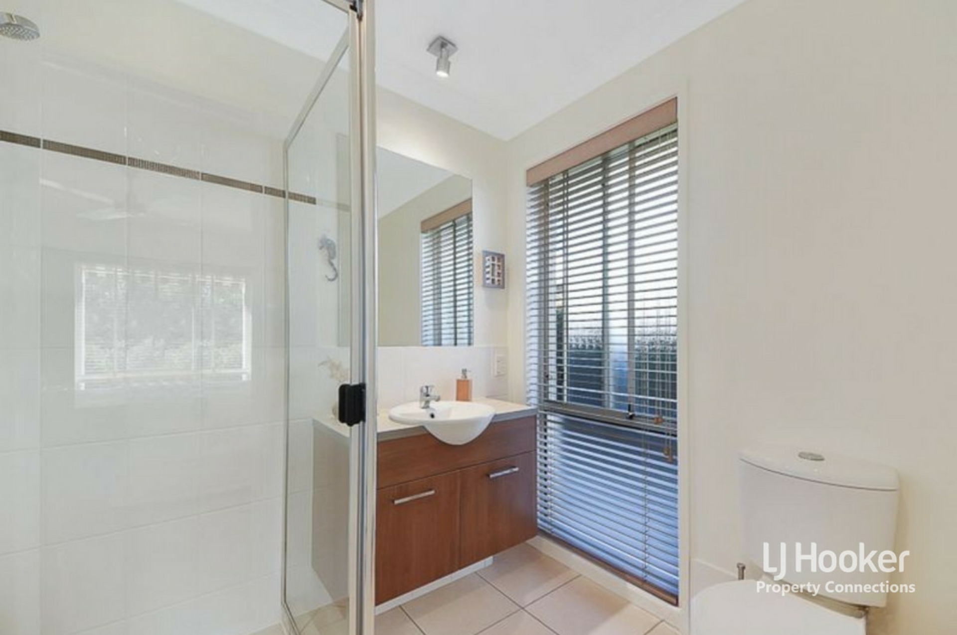 26 Bella Street — photo 10 of 16