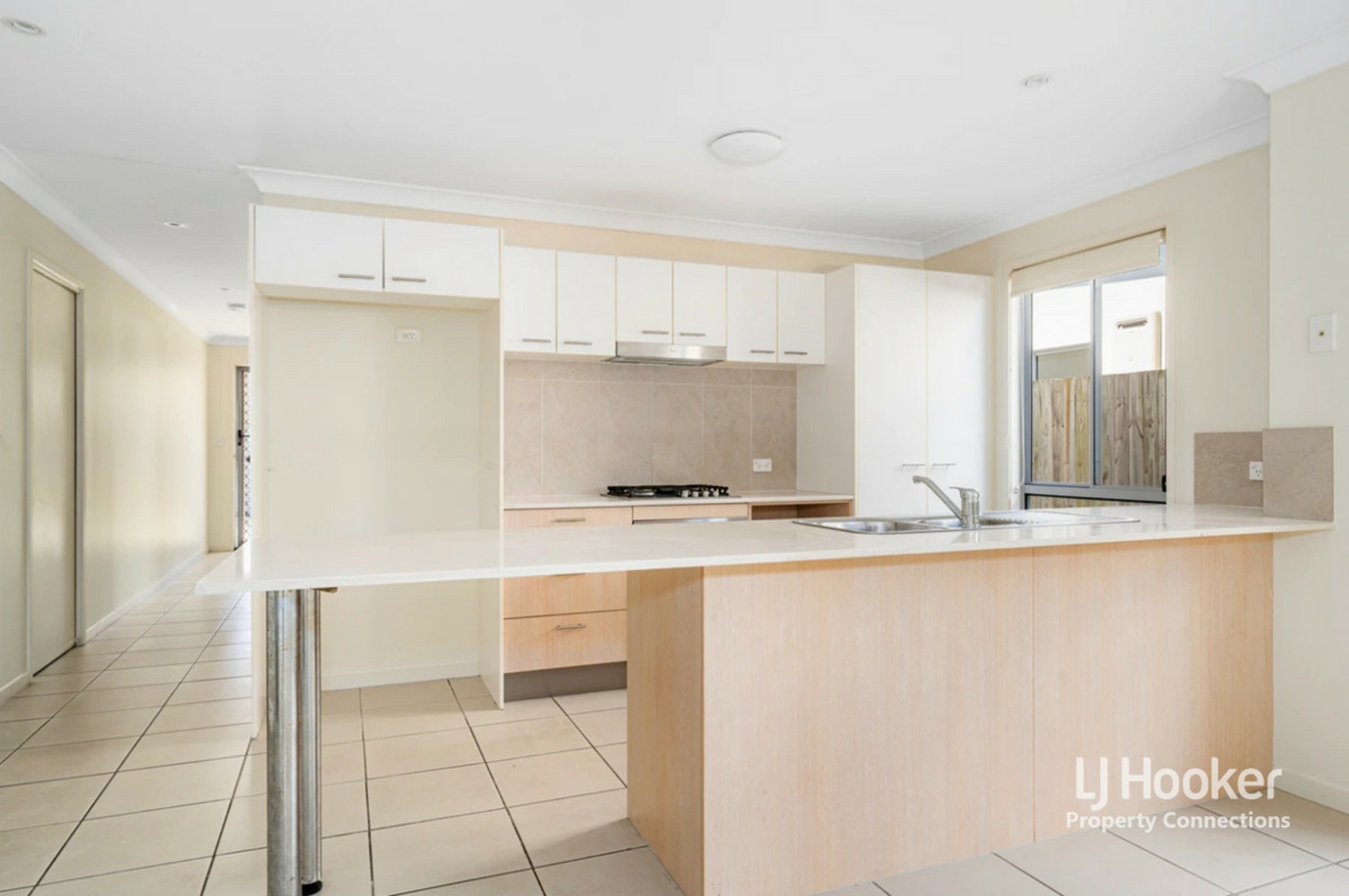 65/258 Church Road — photo 3 of 15