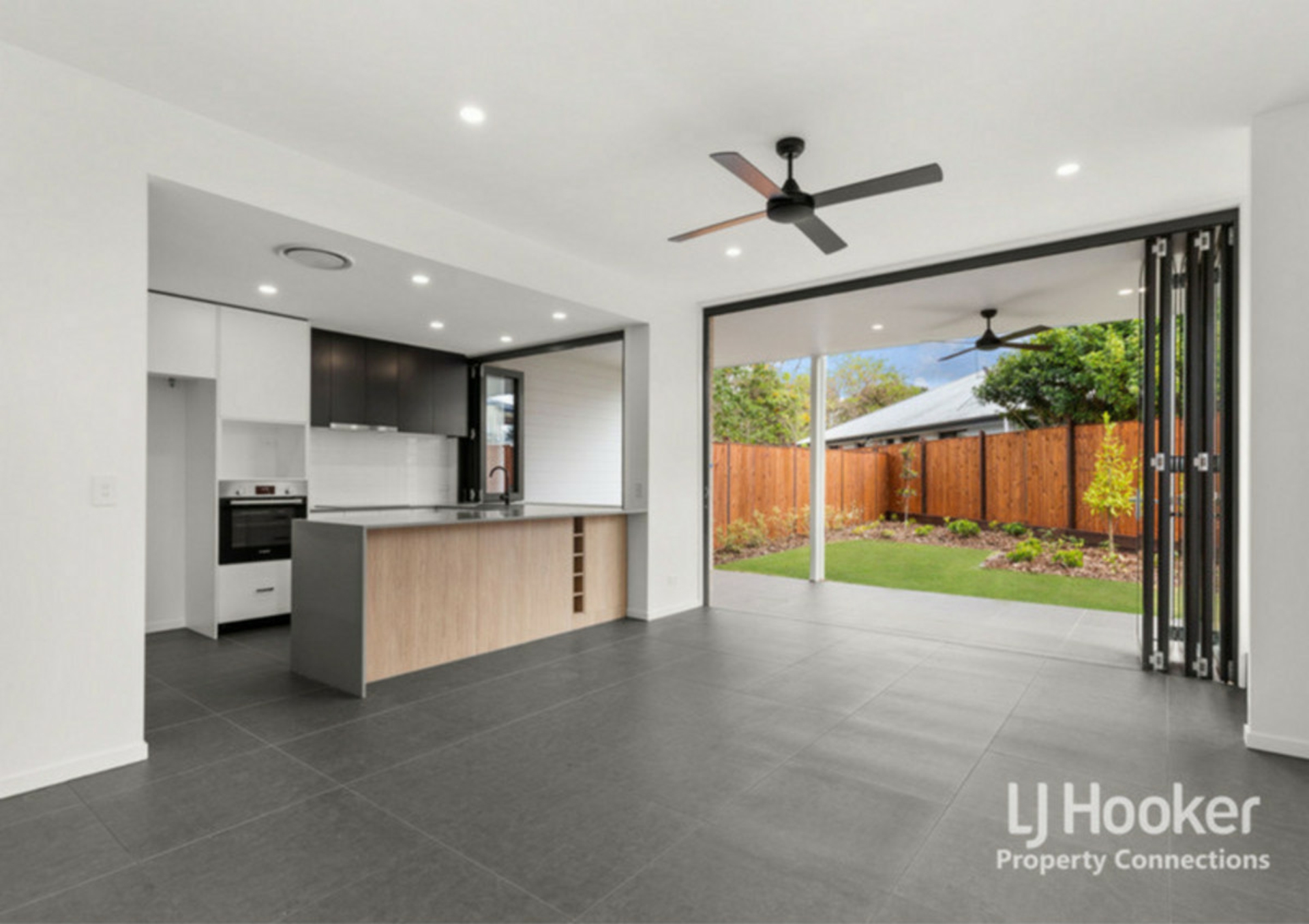 37/79 Leitchs Road South — photo from LJ Hooker Albany Creek | Warner