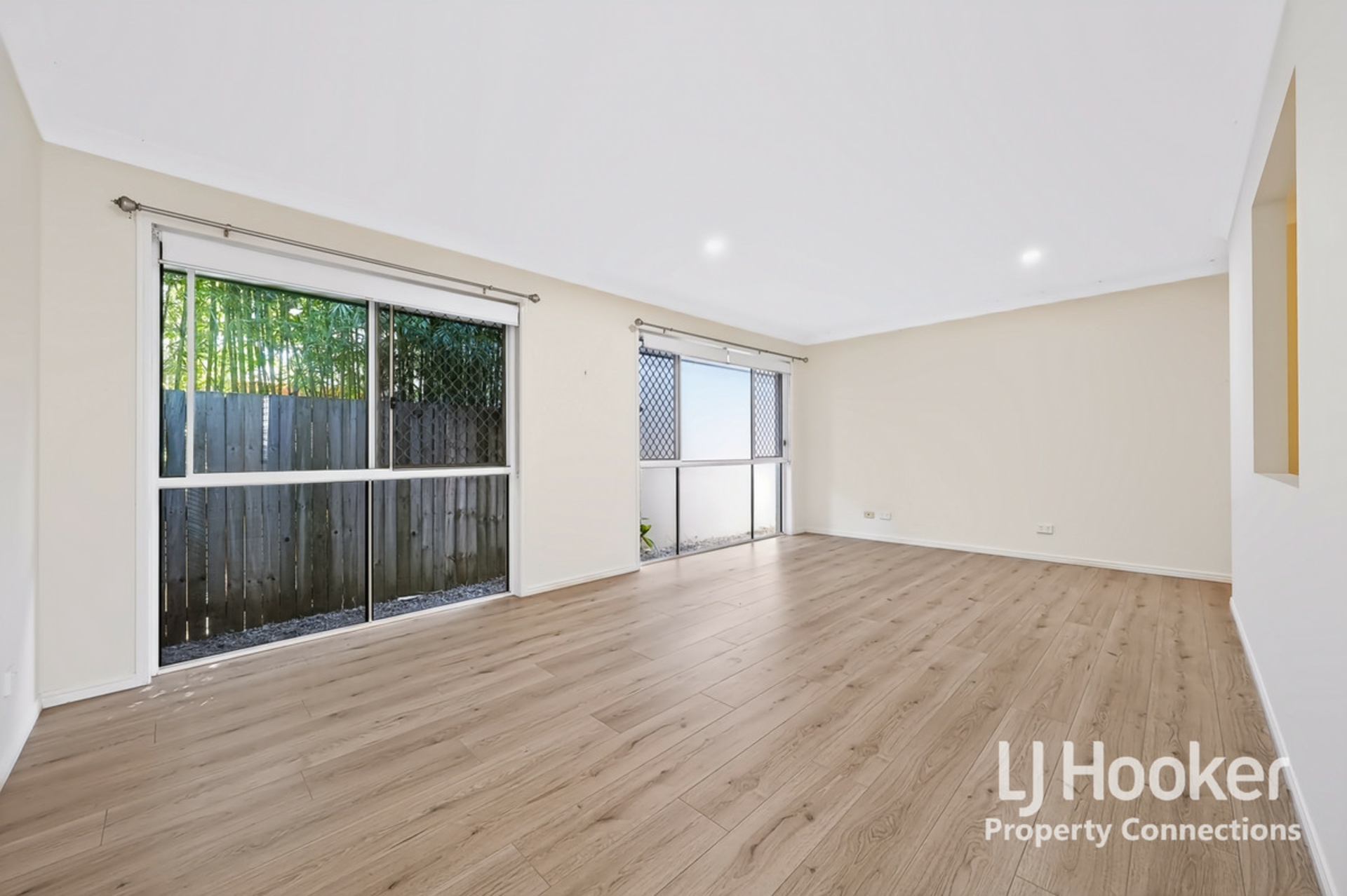 14 St Helens Road — photo 6 of 18