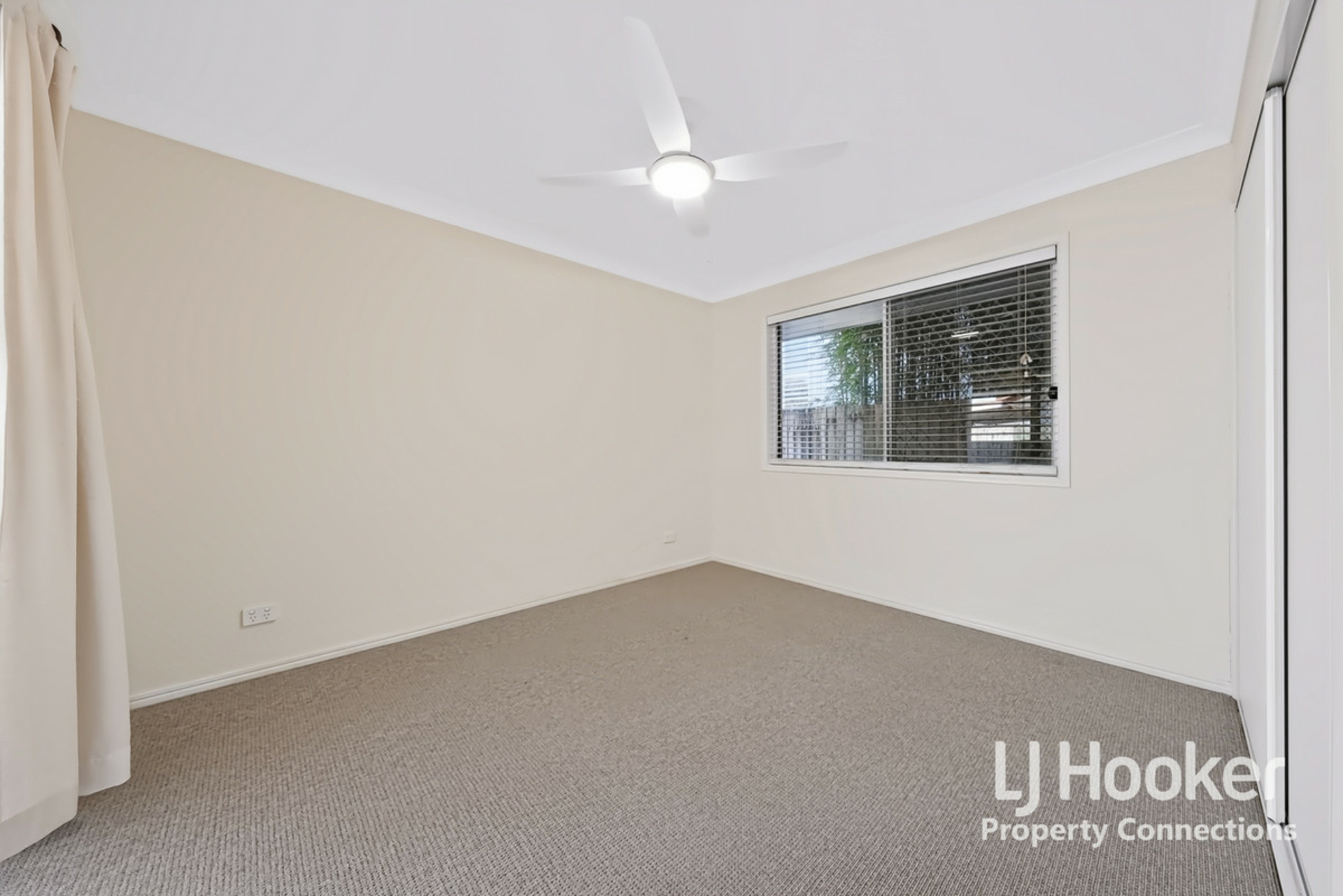 14 St Helens Road — photo 7 of 18