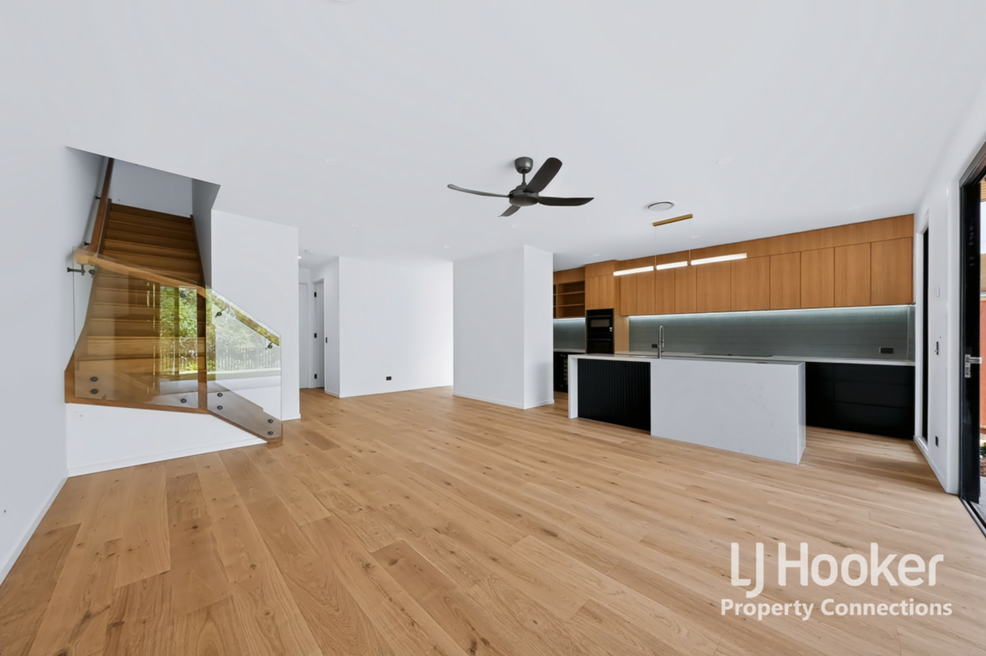 110 Greensill Road — photo 4 of 17