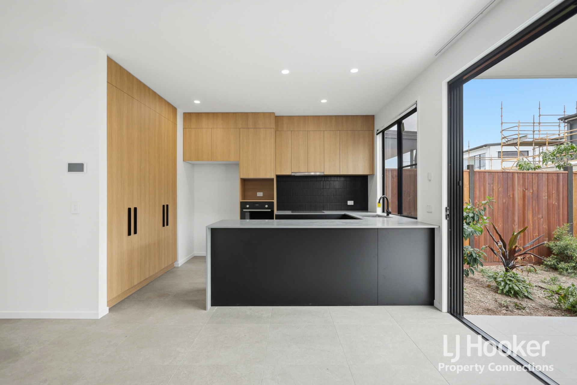 60/110 Greensill Road — photo 4 of 12