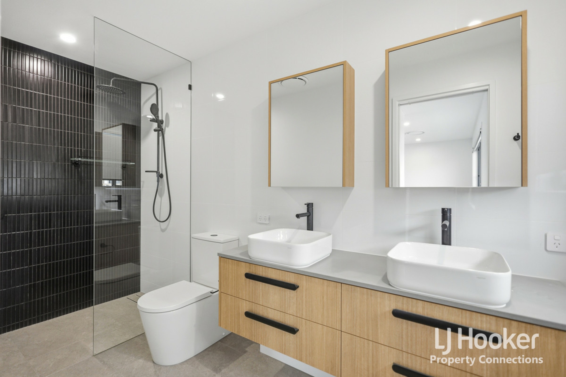 60/110 Greensill Road — photo 7 of 12