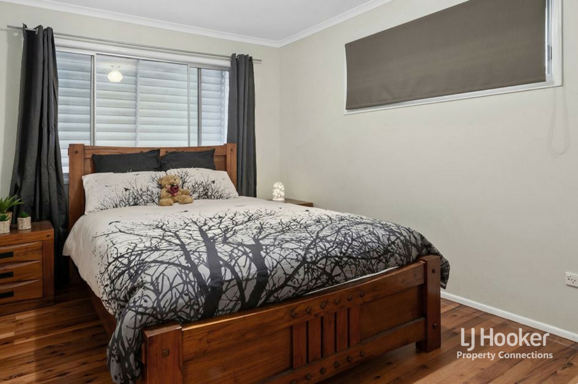 44 Varndell Street — photo 8 of 14