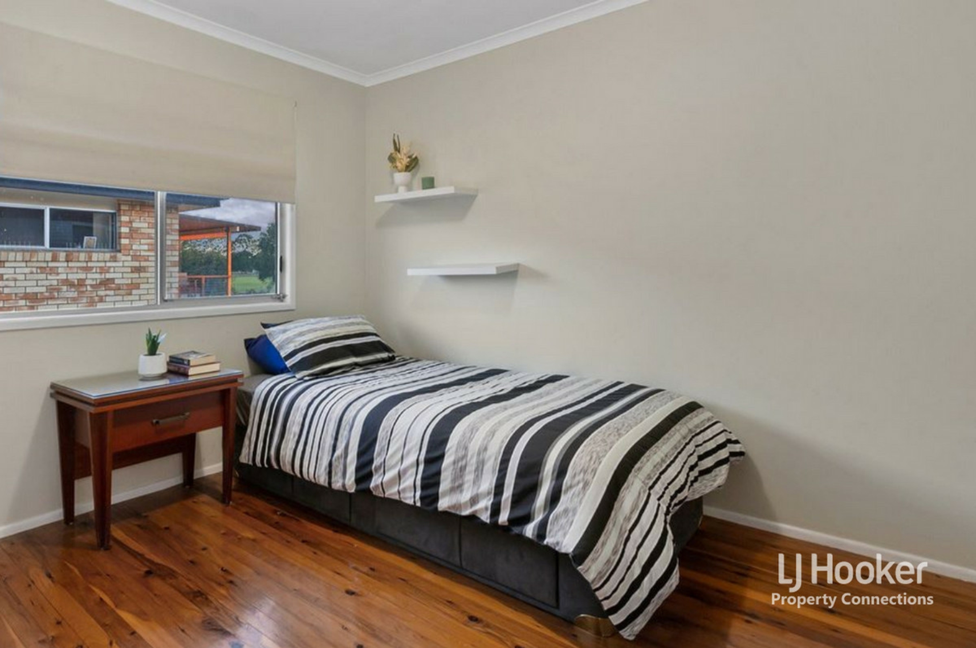 44 Varndell Street — photo 9 of 14