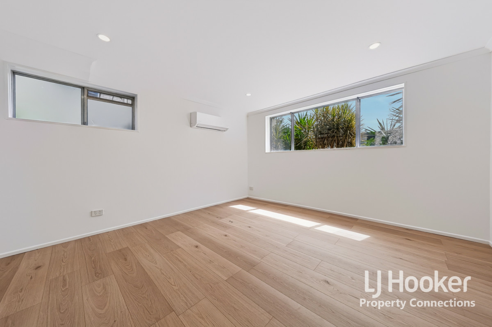 17 Levant Street — photo 3 of 18