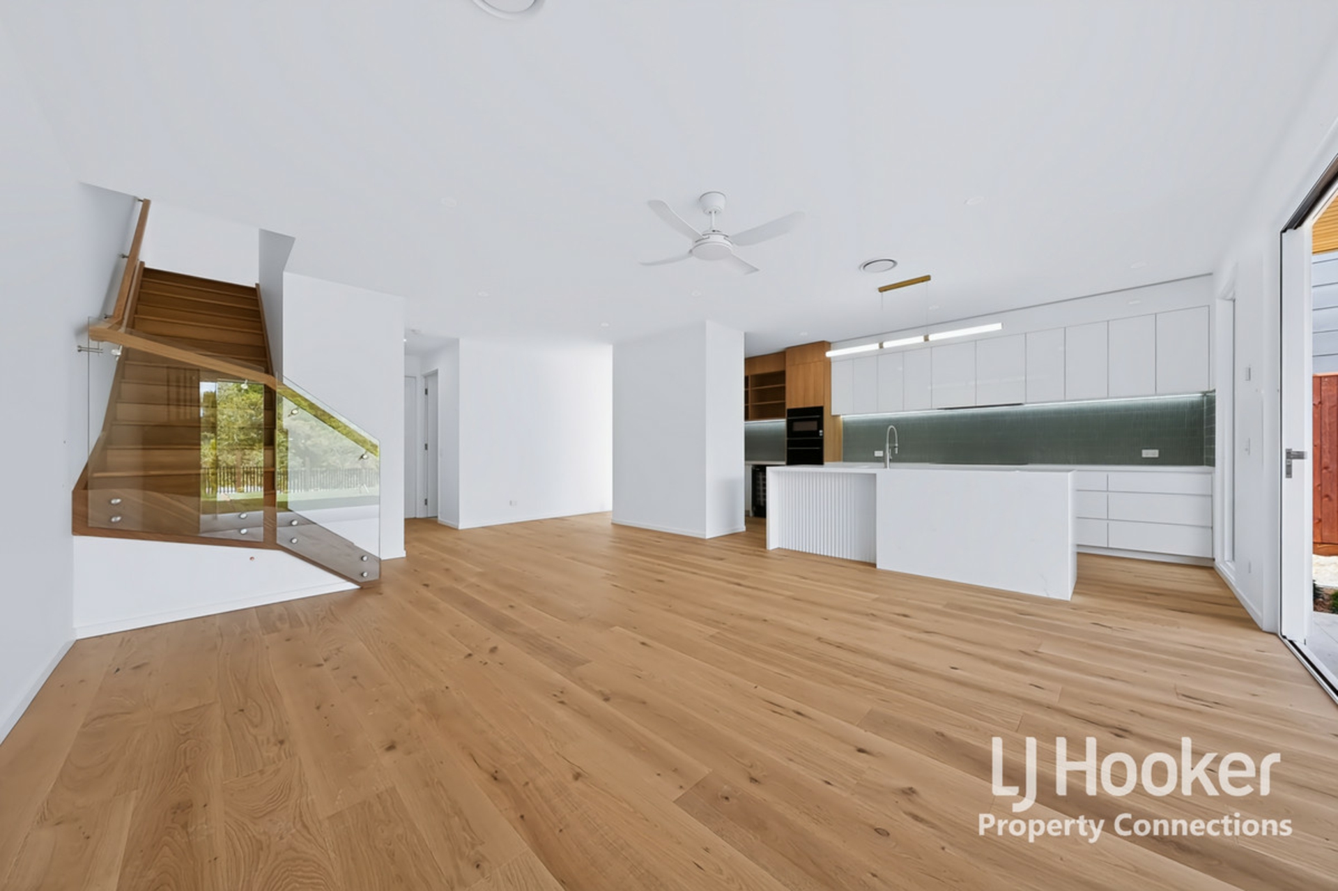 110 Greensill Road — photo 3 of 19
